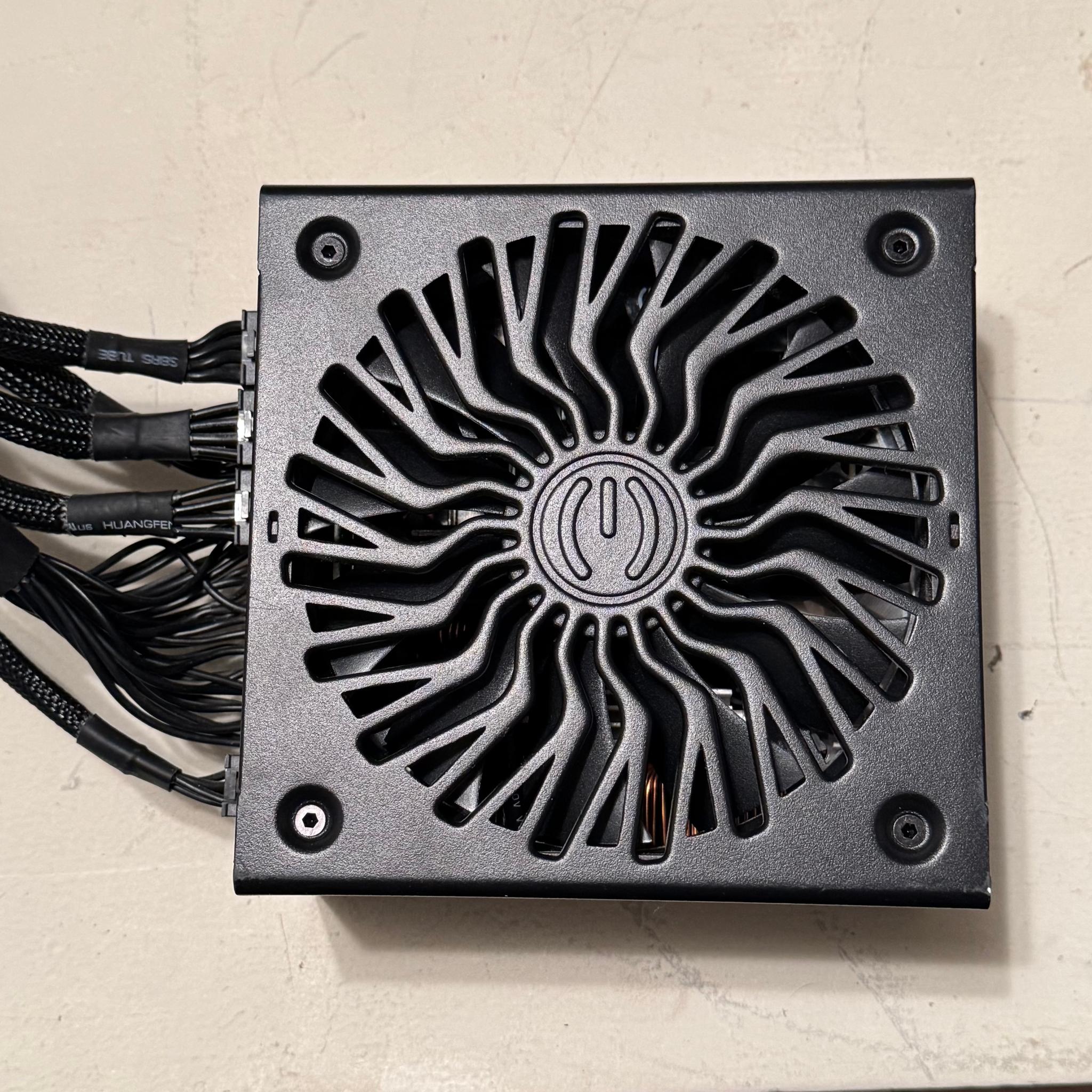 EVGA SuperNOVA 850 GT 850 W 80+ Gold Certified Fully Modular ATX Power Supply