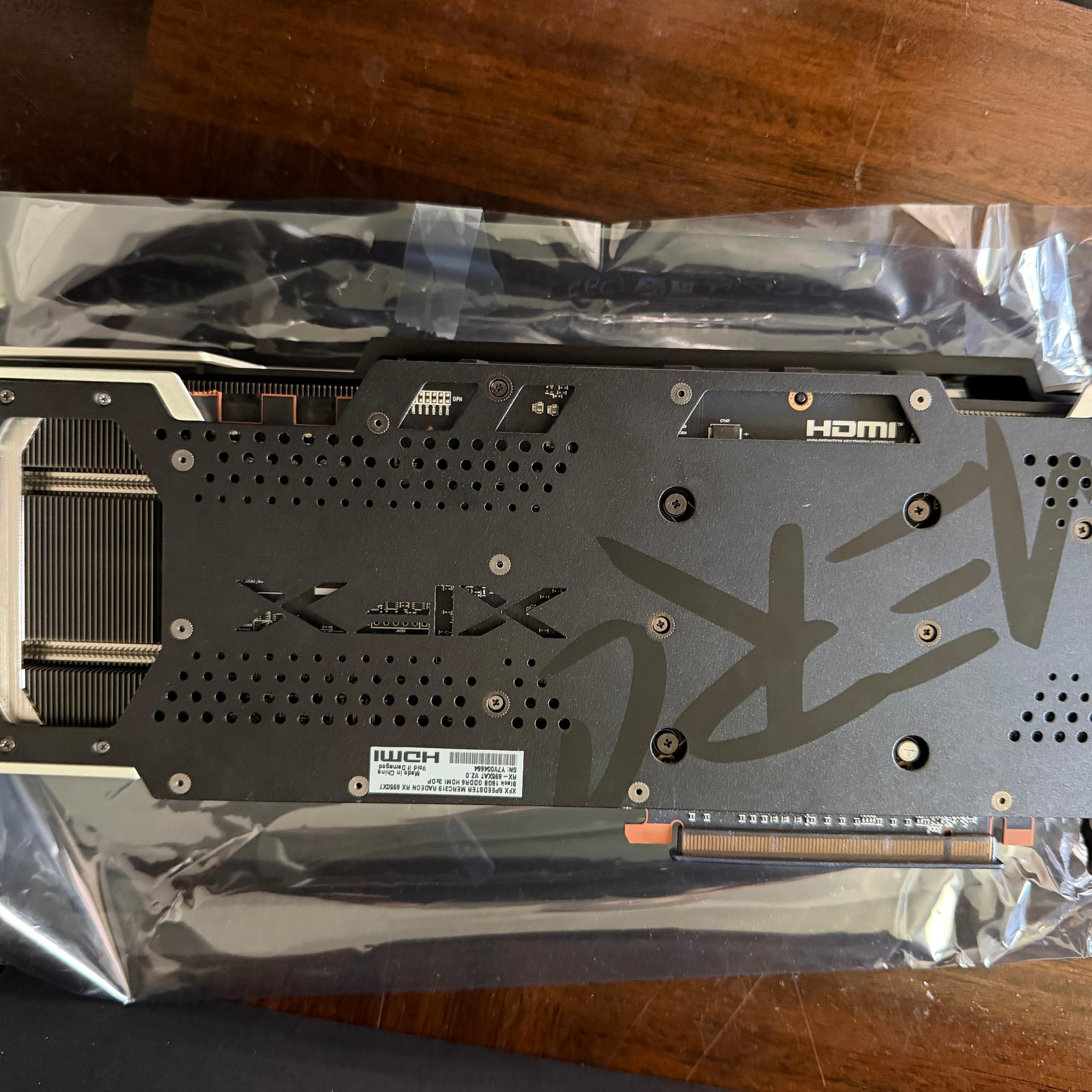 XFX Speedster MERC 319 Radeon RX 6950 XT