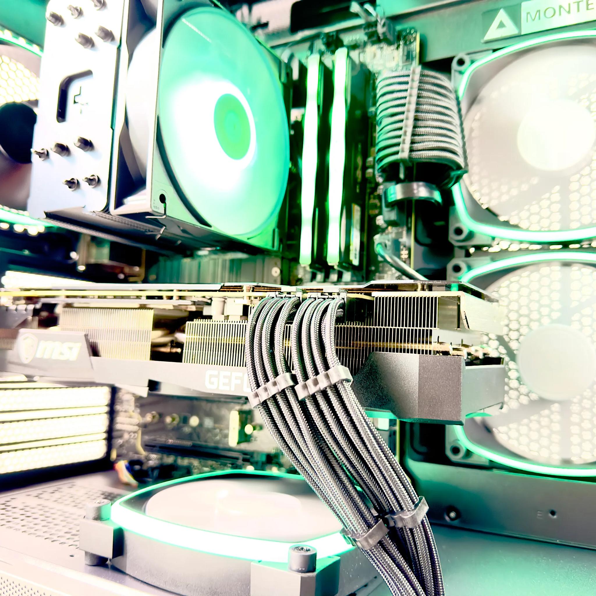 💚✳️Green Star❇️Extreme Gaming PC❇️Nvidia RTX 3090 24GB❇️Intel i7-12700KF 12core❇️32GB DDR4❇️2TB SSD