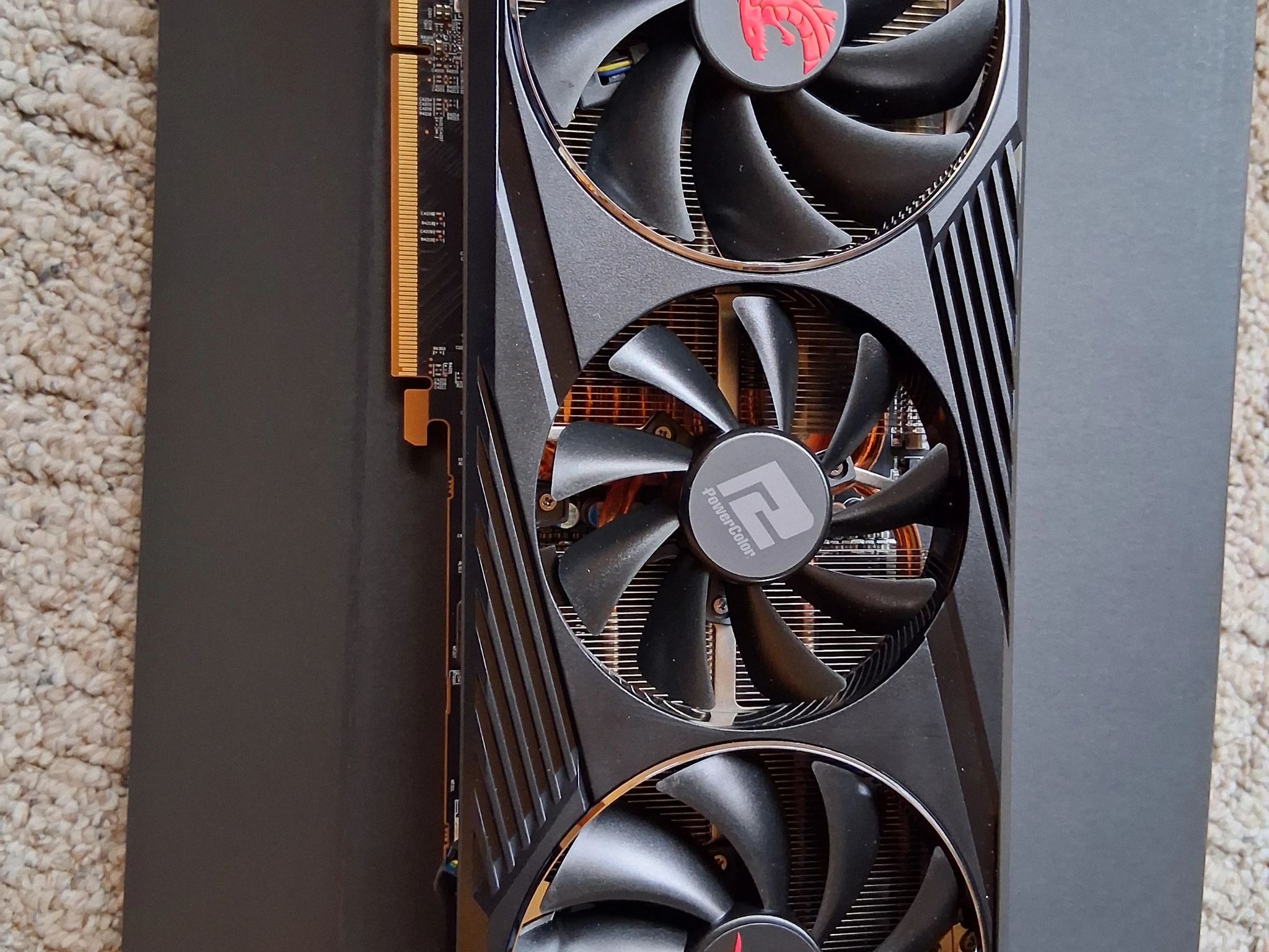 RX6800XT powercolor