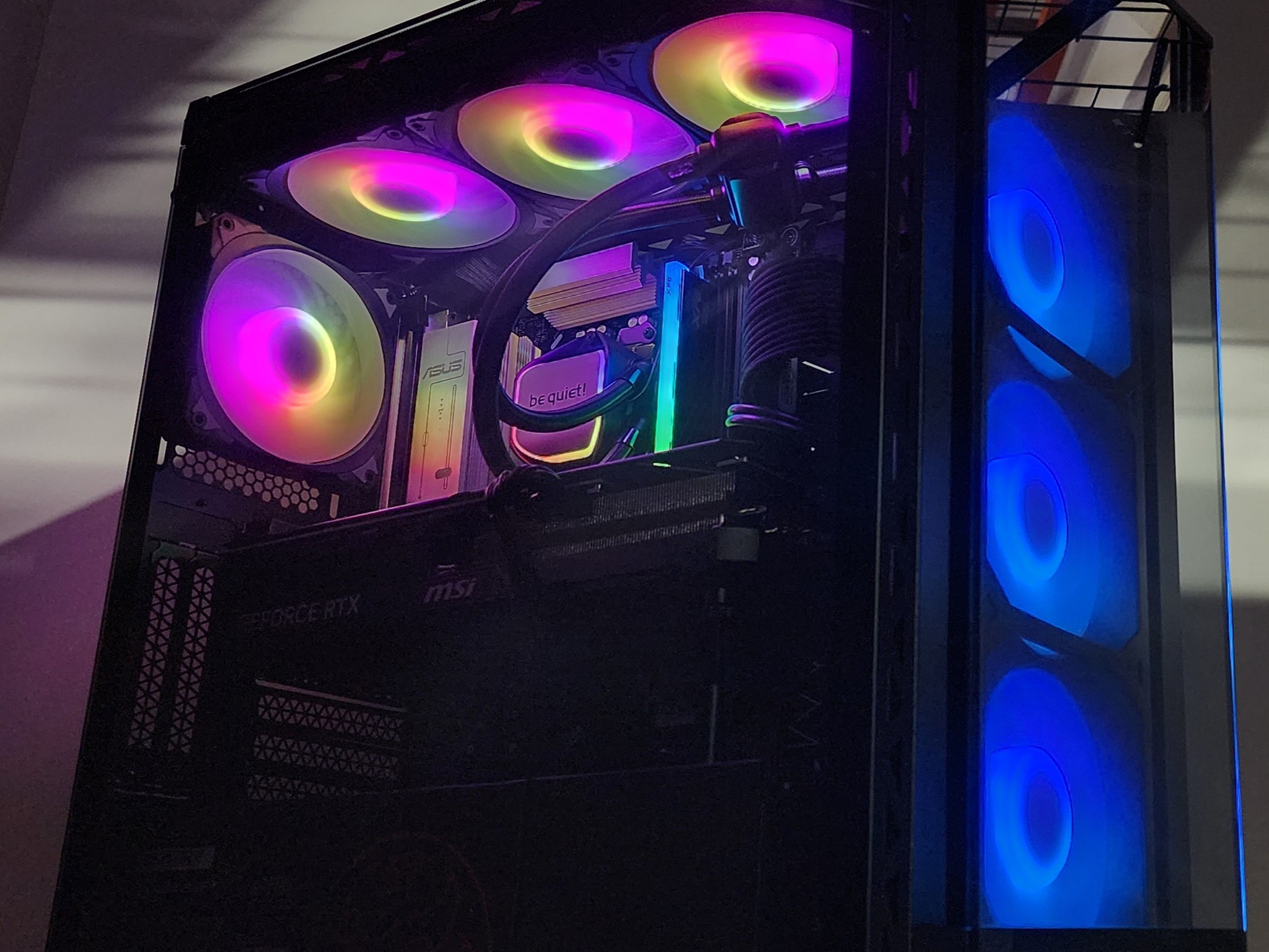 Gaming PC Ryzen 7 7800X3D 16GB RAM 1TB SSD RTX 4070 Ti SUPER 16GB Win11 Computer
