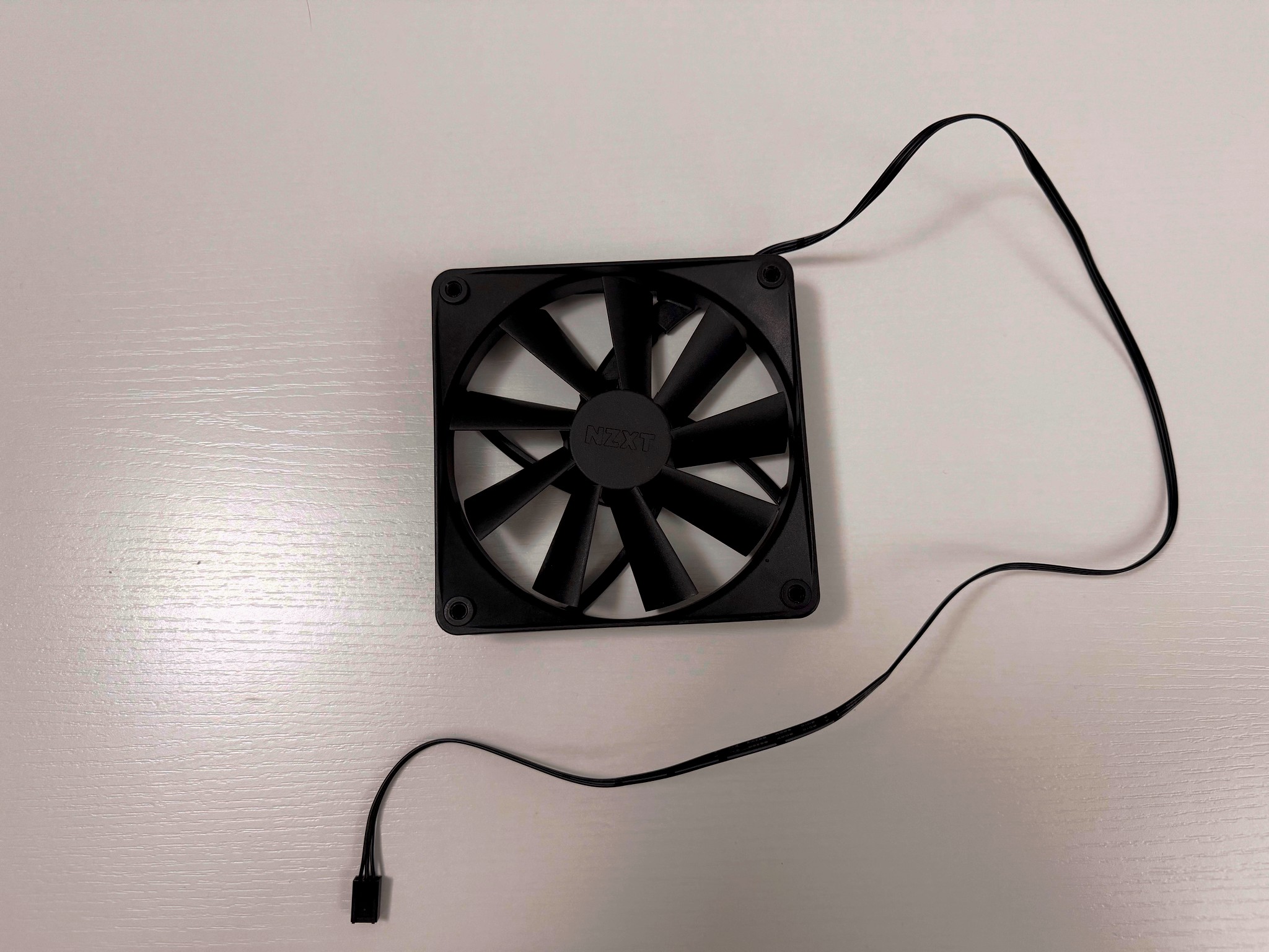 3x NZXT 120mm Rifle Bearing Quiet Airflow Case Cooling Fan 3-PIN RF-Q12CR-B1