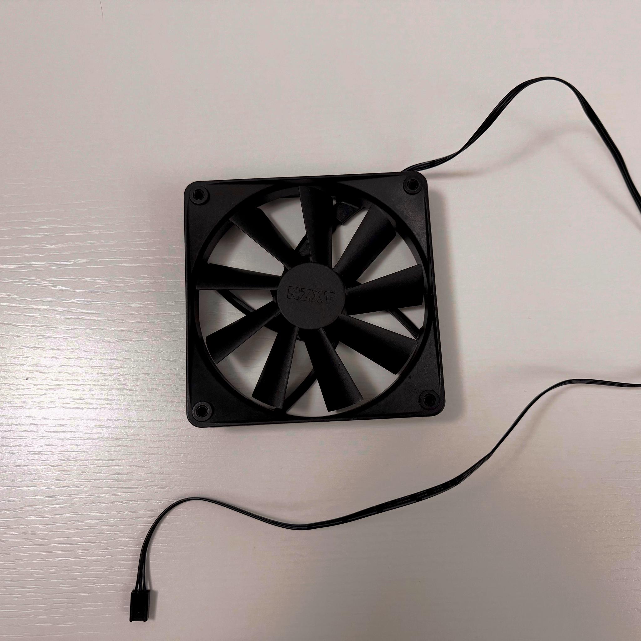 3x NZXT 120mm Rifle Bearing Quiet Airflow Case Cooling Fan 3-PIN RF-Q12CR-B1