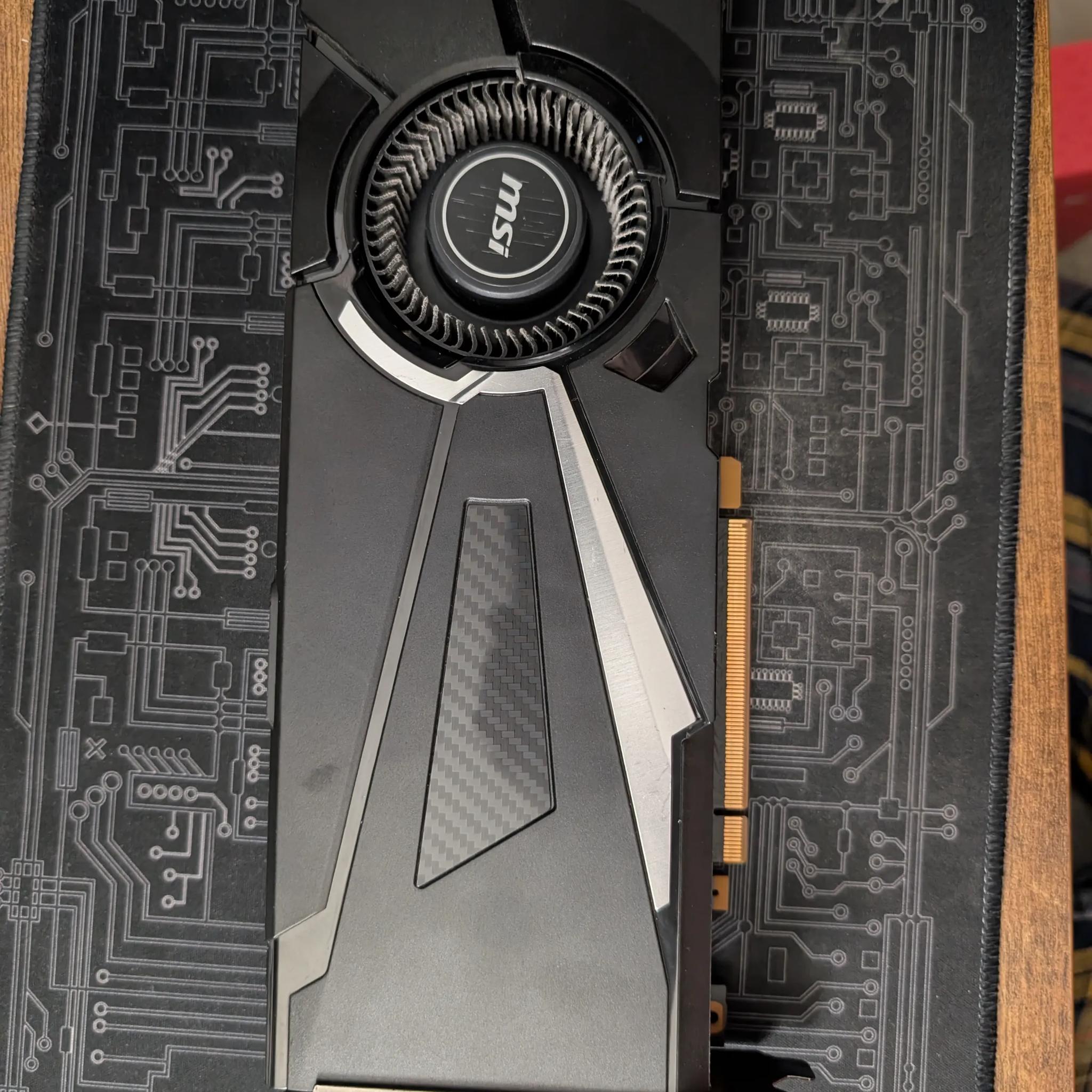 GTX 1070 Ti MSI Aero