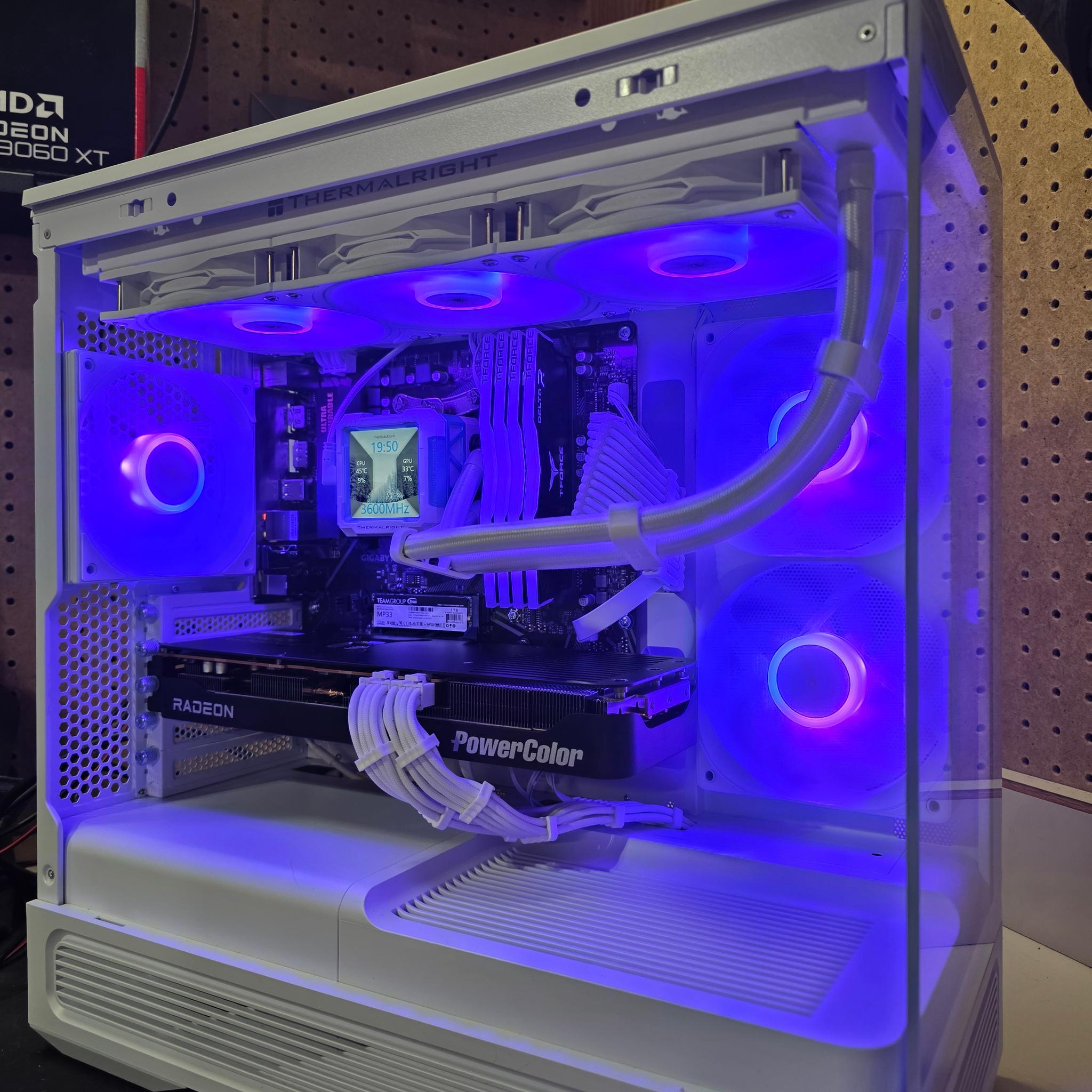 ⚪ The X3D2 | RX 9070 GRE | R5 5600x3D | 32GB DDR4 | 1TB NVME