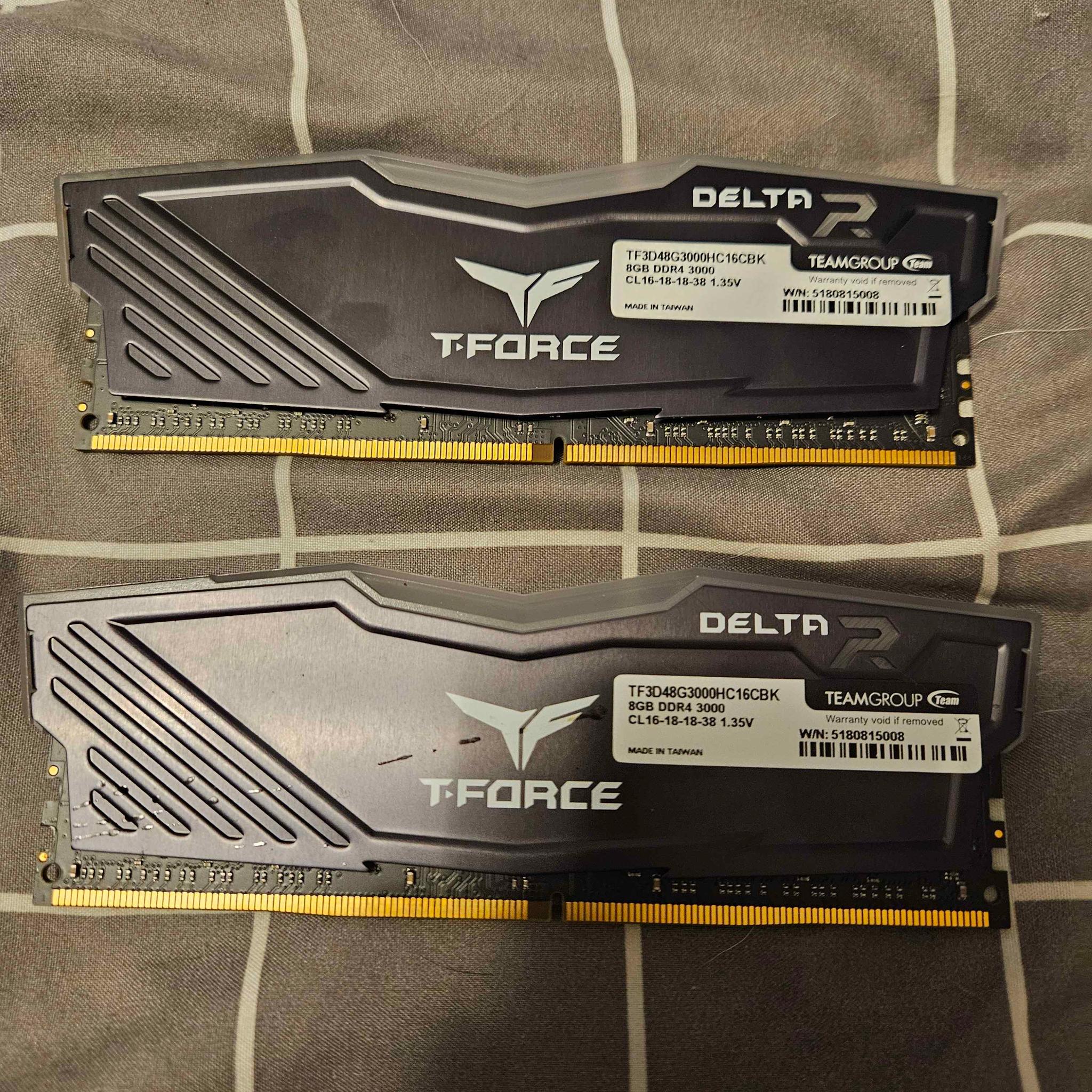 Used Teamgroup T-Force Delta RGB 16GB DDR4 3000MHZ CL16 (2X8GB)