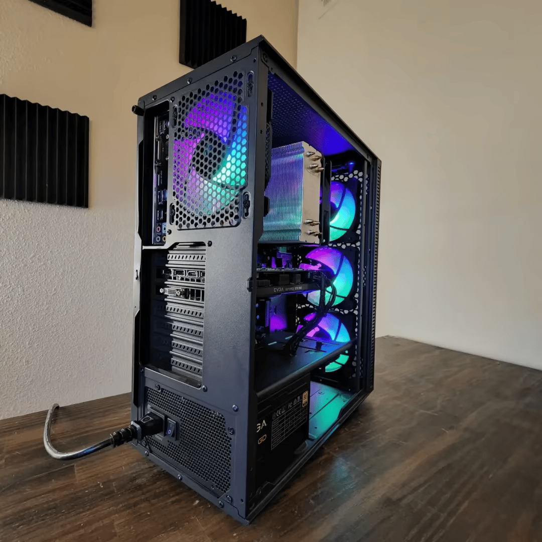 Intel Core i7 7700K // Nvidia GeForce GTX 950 // OLOY 16GB 3000MHz 