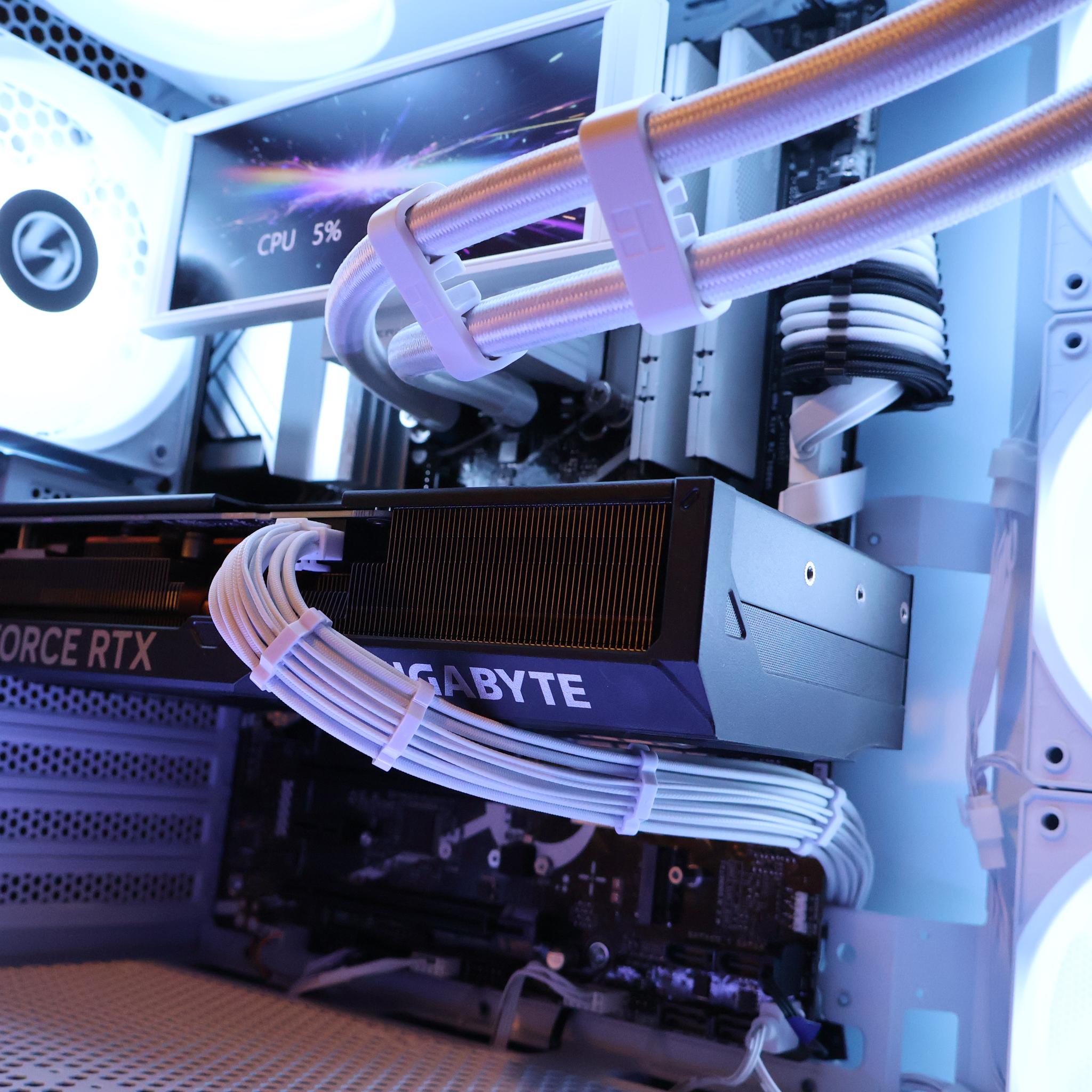4070Ti | 13900K | 32GB DDR5 | 1TB NVME | White Custom Gaming PC