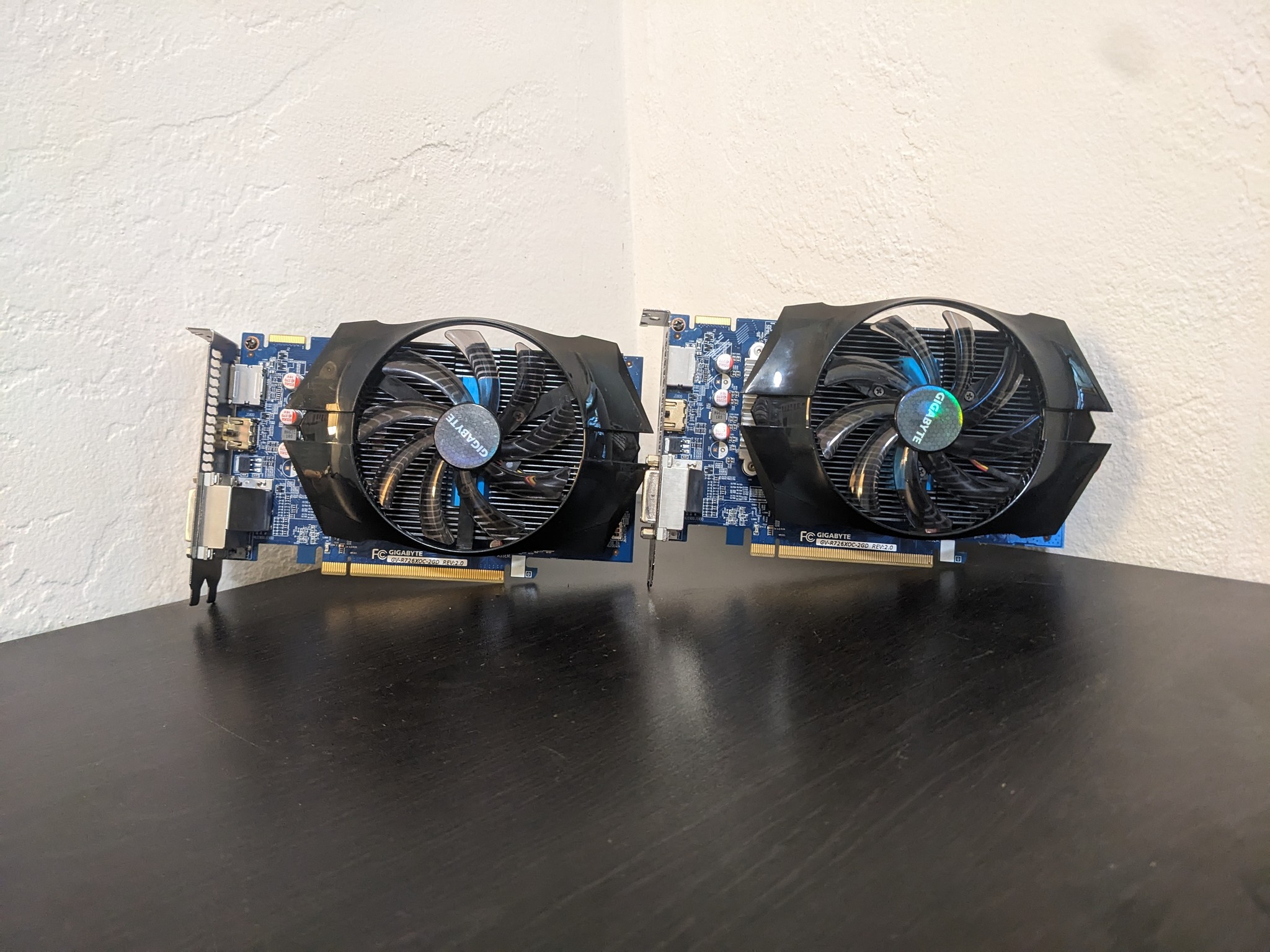 lot of two R7 260X's