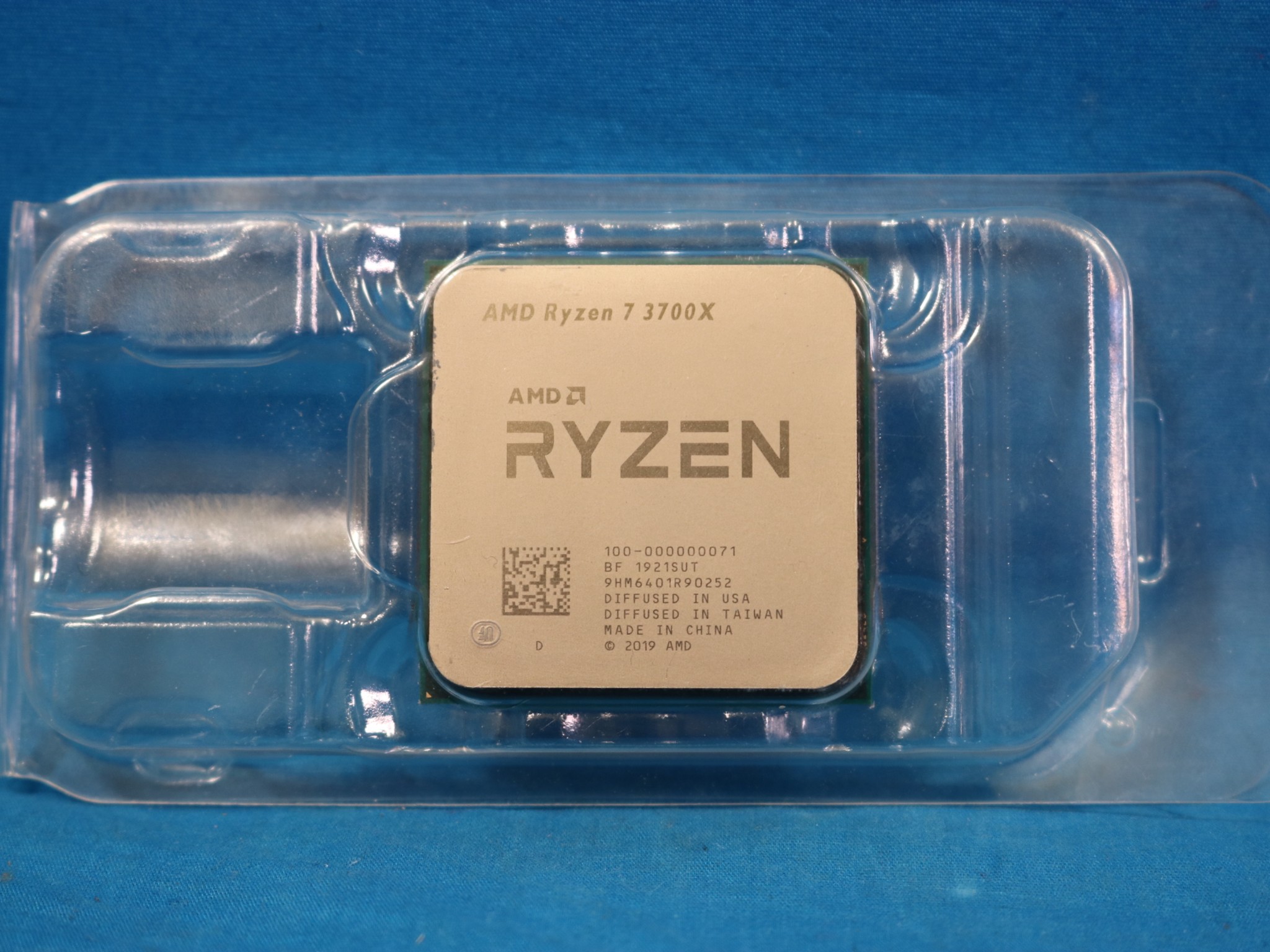 AMD Ryzen 7 3700X 3.60GHz Socket AM4 8-Core 16-Thread 32MB Desktop CPU - 4110755900