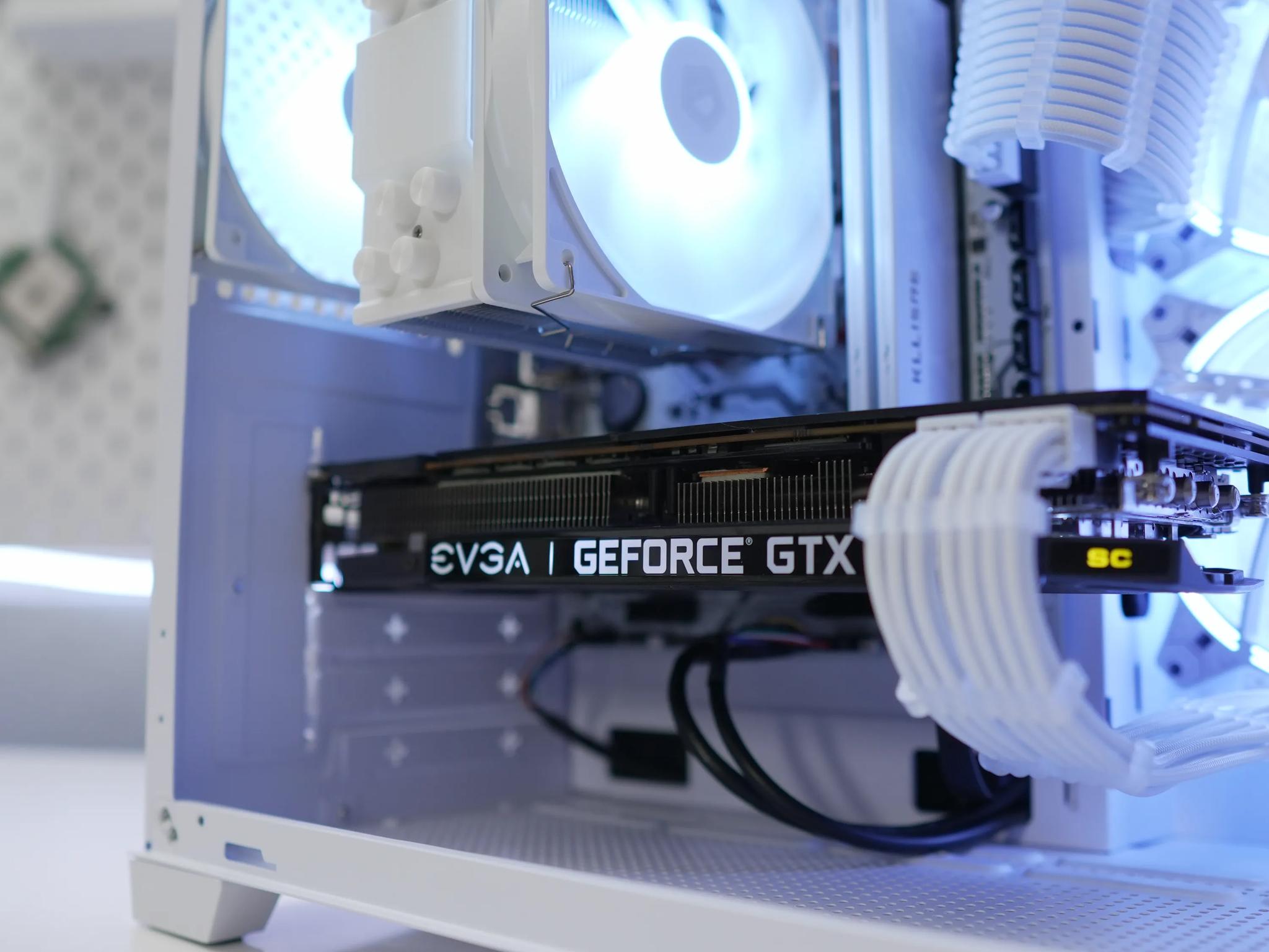 ⚪️⚪️ GTX 1080TI | RYZEN 5 3600 | 16GB RAM | WIFI |