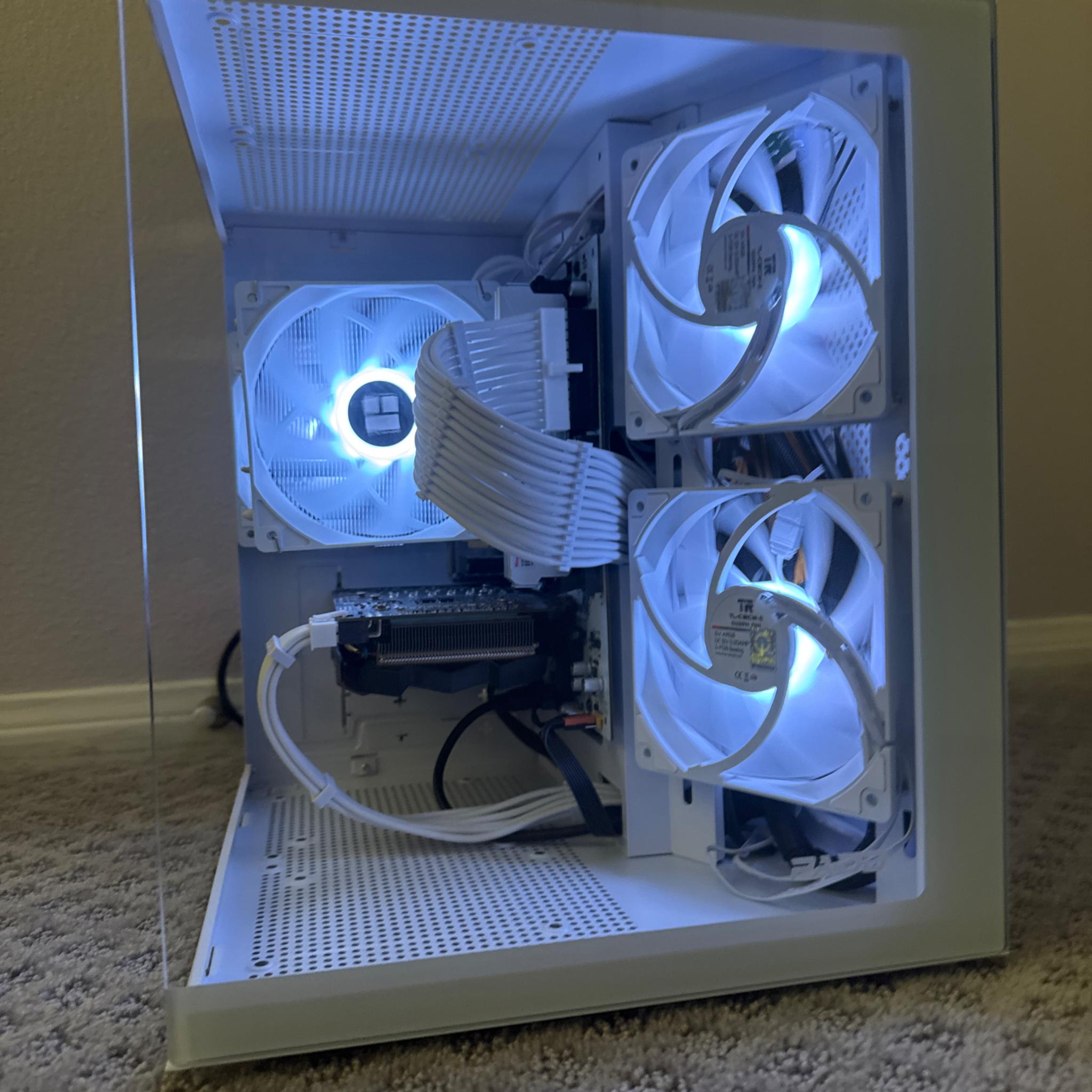 CLEAN ALL WHITE⚪️|GTX 1660 TI|R5 2600|16 GB RAM|1 TB|+WI-FI & Bluetooth|