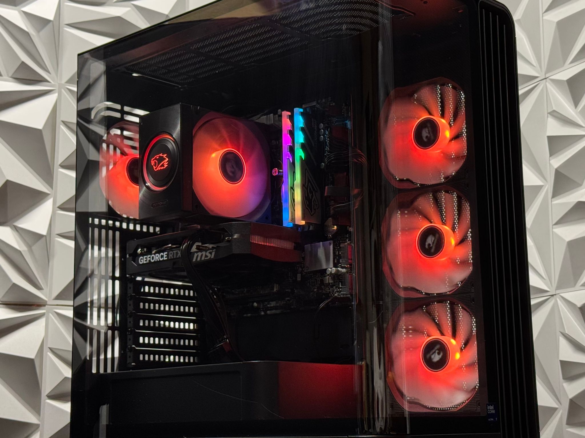 RTX 5060 / Ultra 7 265F / 32GB DDR5 Ram / 1TB SSD / Gaming pc / streaming pc / work pc