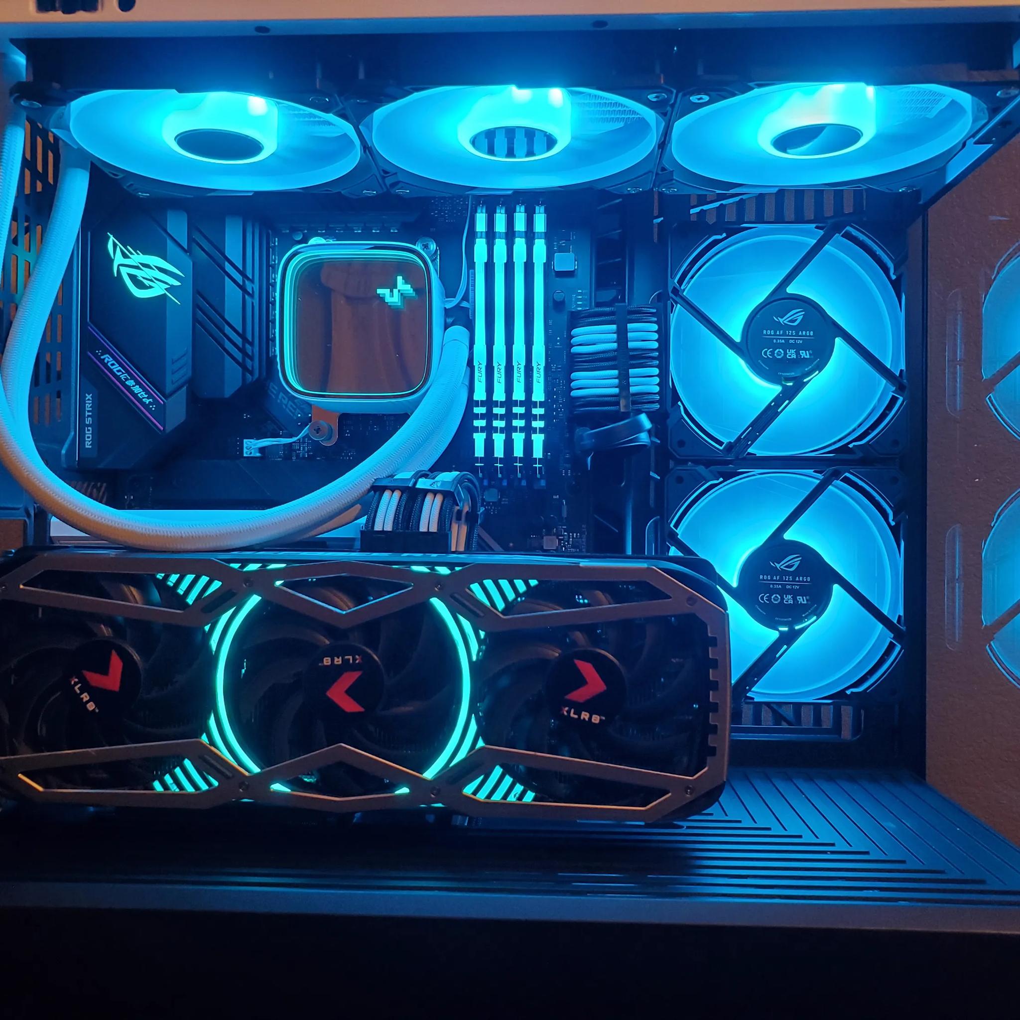 Ryzen 7 5700X | RTX 3070 | 32GB Ram | 1TB M.2 NVME SSD