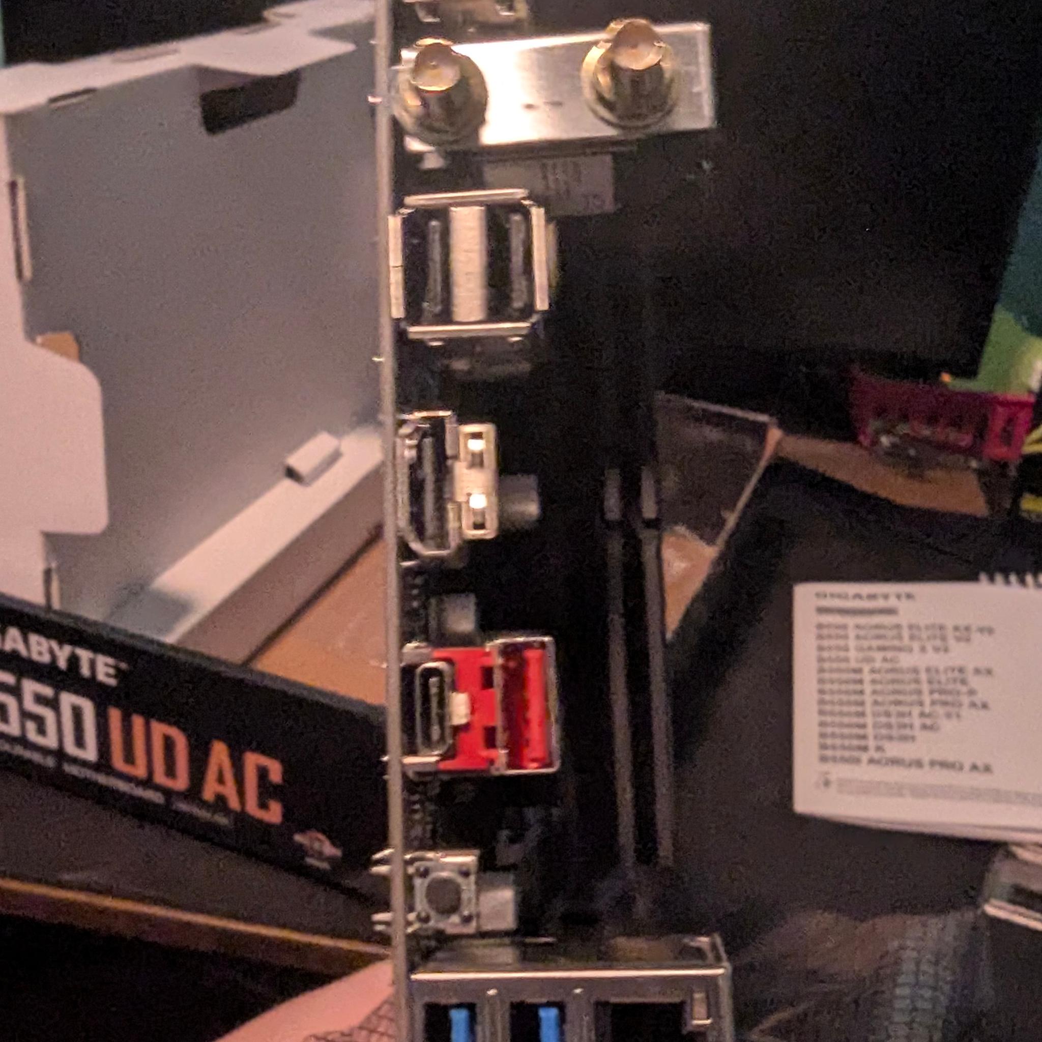 Gigabyte B550 UD AC Rev 1.2 ATX AM4 Motherboard