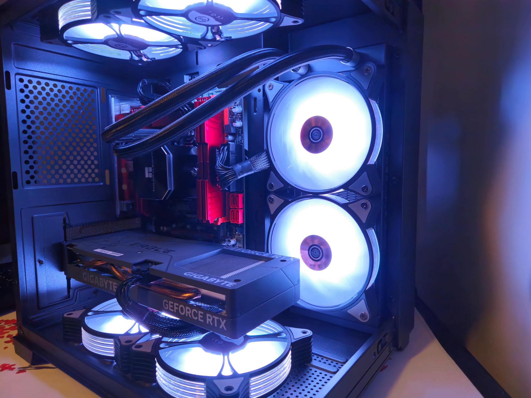 Dark Side Liquid cooled RIG Intel inte 14 Core / 64GB DDR4 / 1TB SSD / RTX 4060