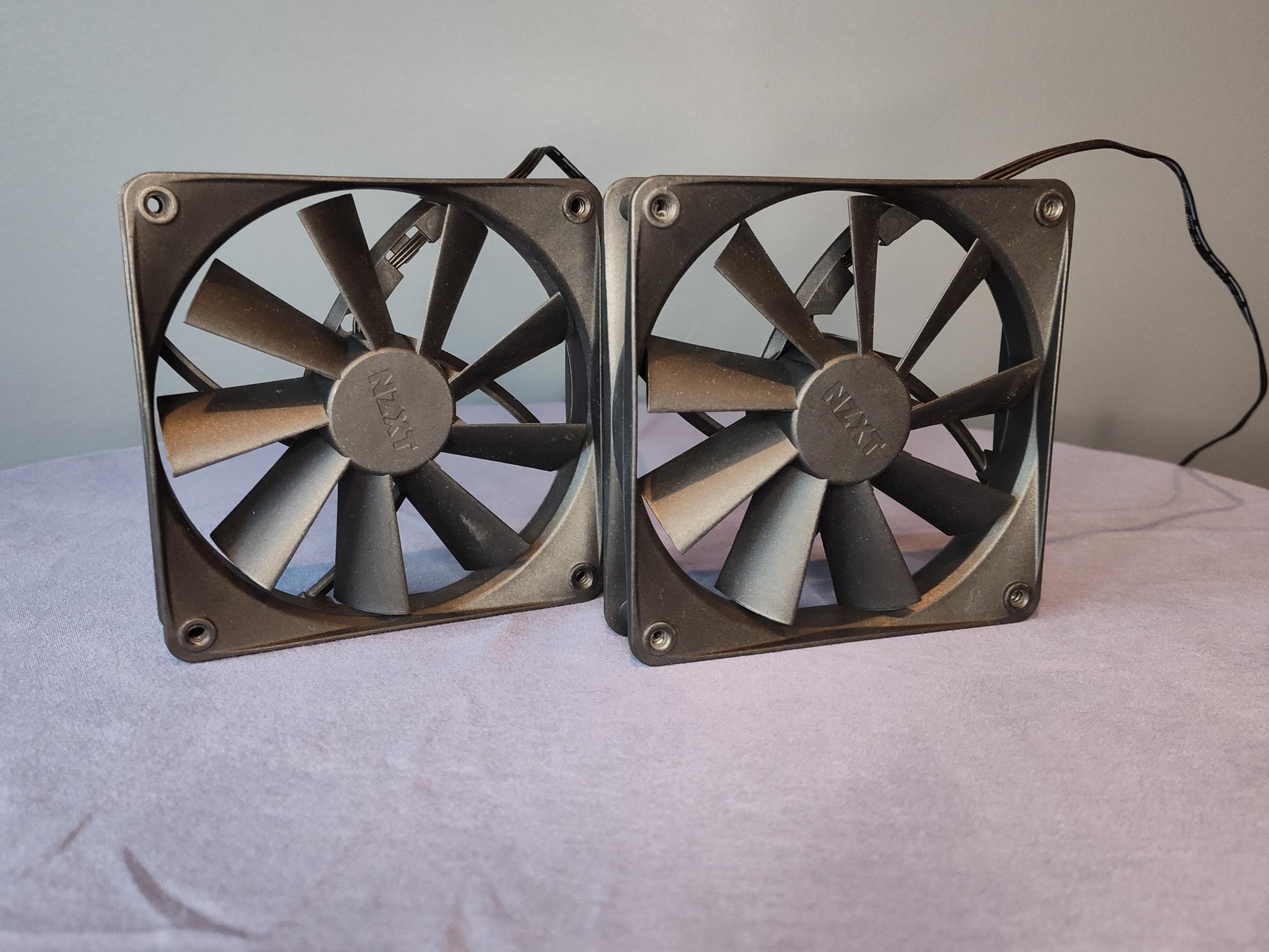 Various 120mm Case Fans New and Used 14 Total Fans