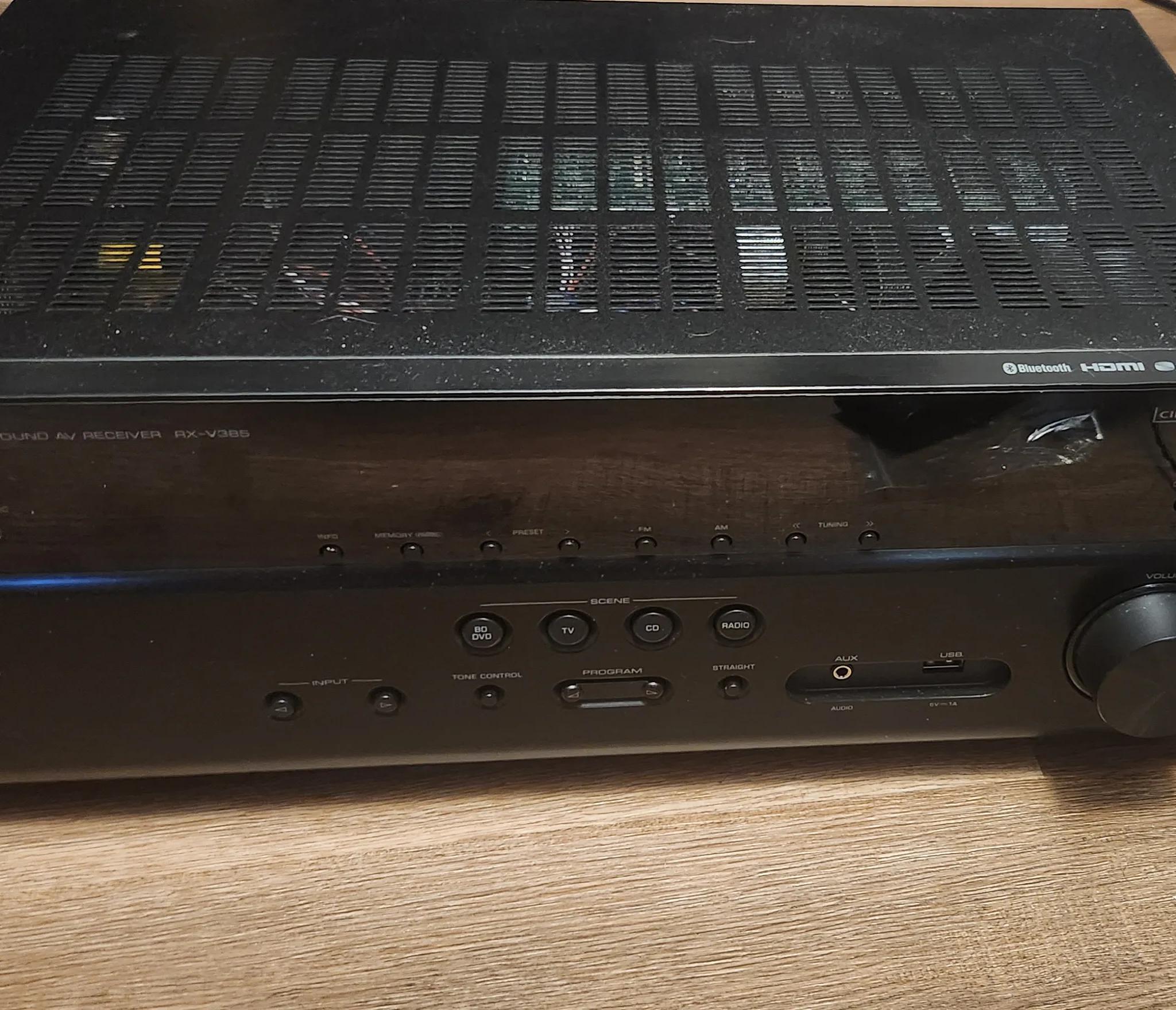 Yamaha rx-v385 5.1 channel av receiver