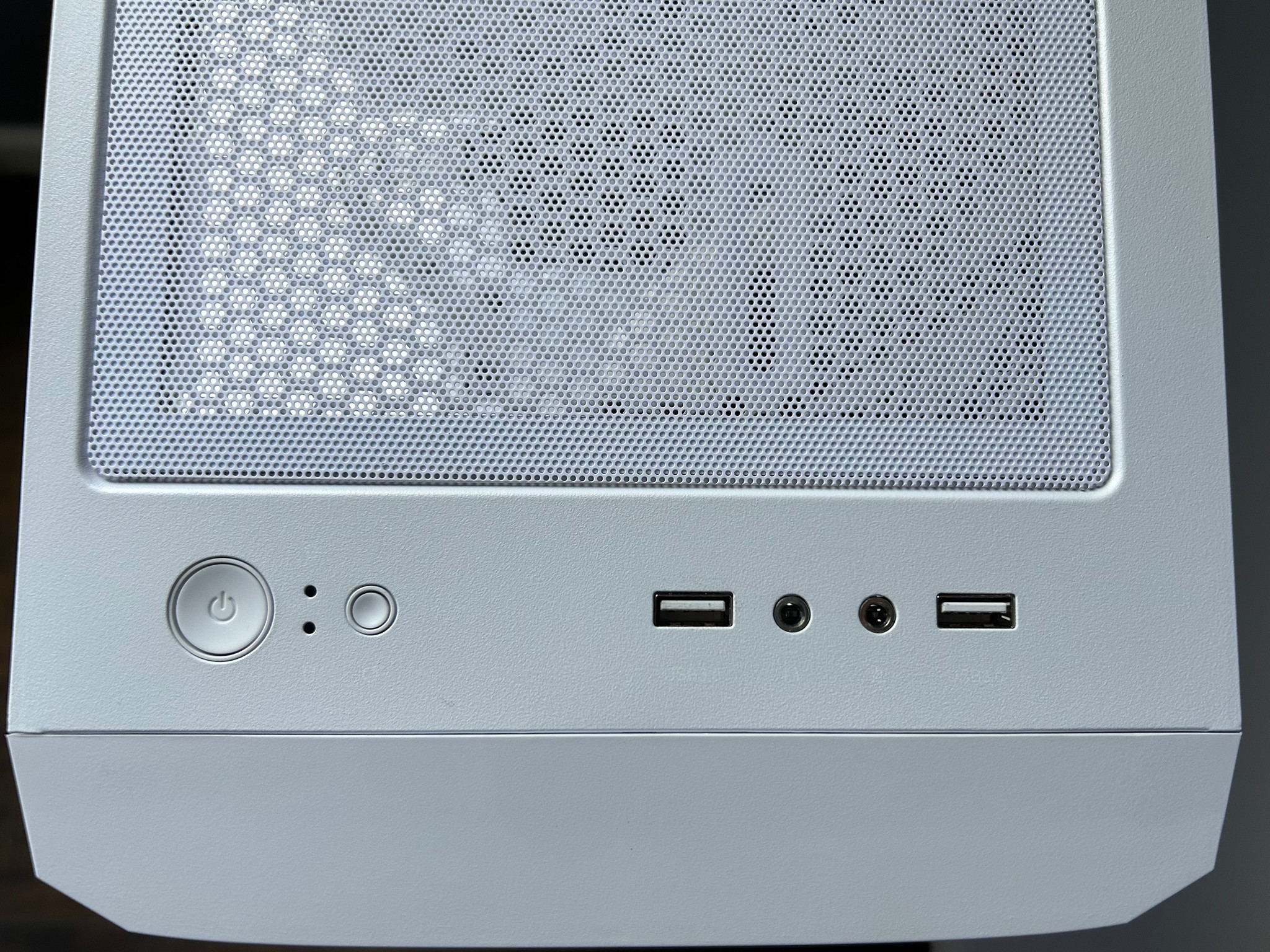 ⚪ 🟣 ⚪ RTX 3060 12GB // Intel i5 11400F