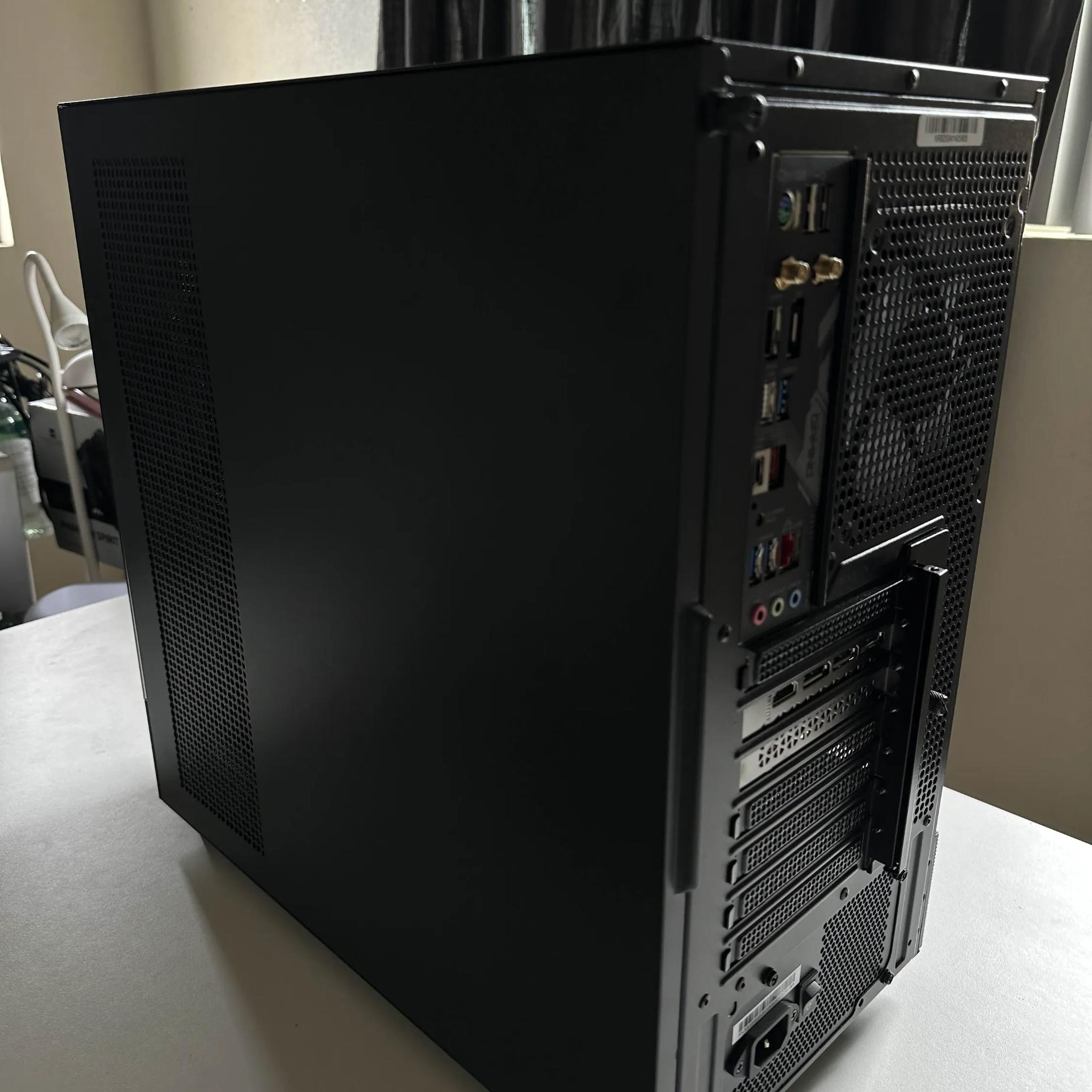 Ryzen 7 7700x | 5060 Ti 16gb | 32GB DDR5 - Gaming PC