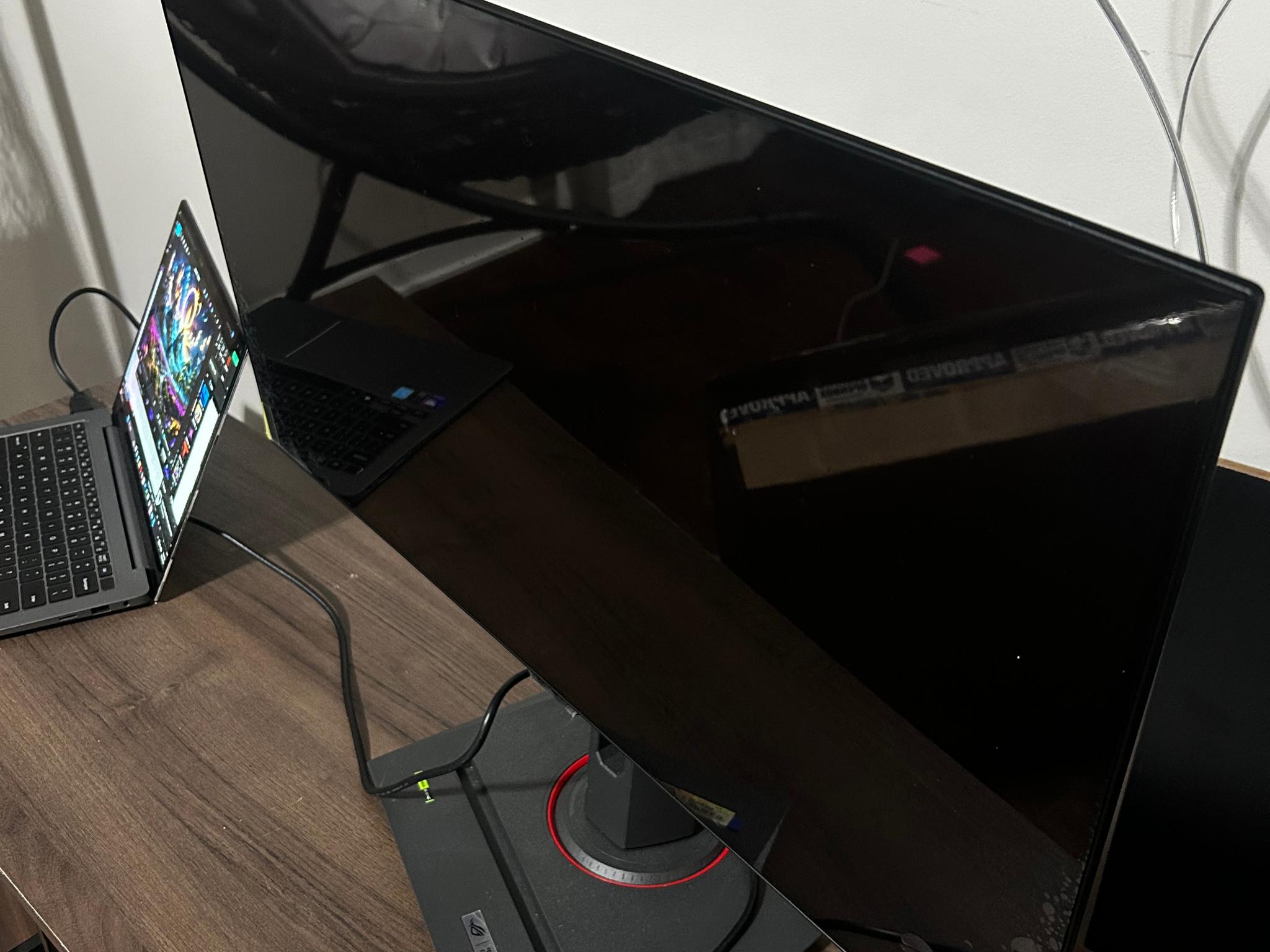 ROG Strix OLED (240hz) Gaming Monitor 27" 1440p Glossy WOLED Panel (Protection Film Still Attached!)