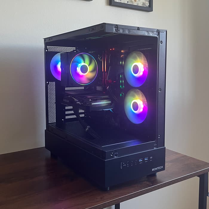 Obsidian Core - 6700XT - I7 8700k - 32GB - 512GB SSD
