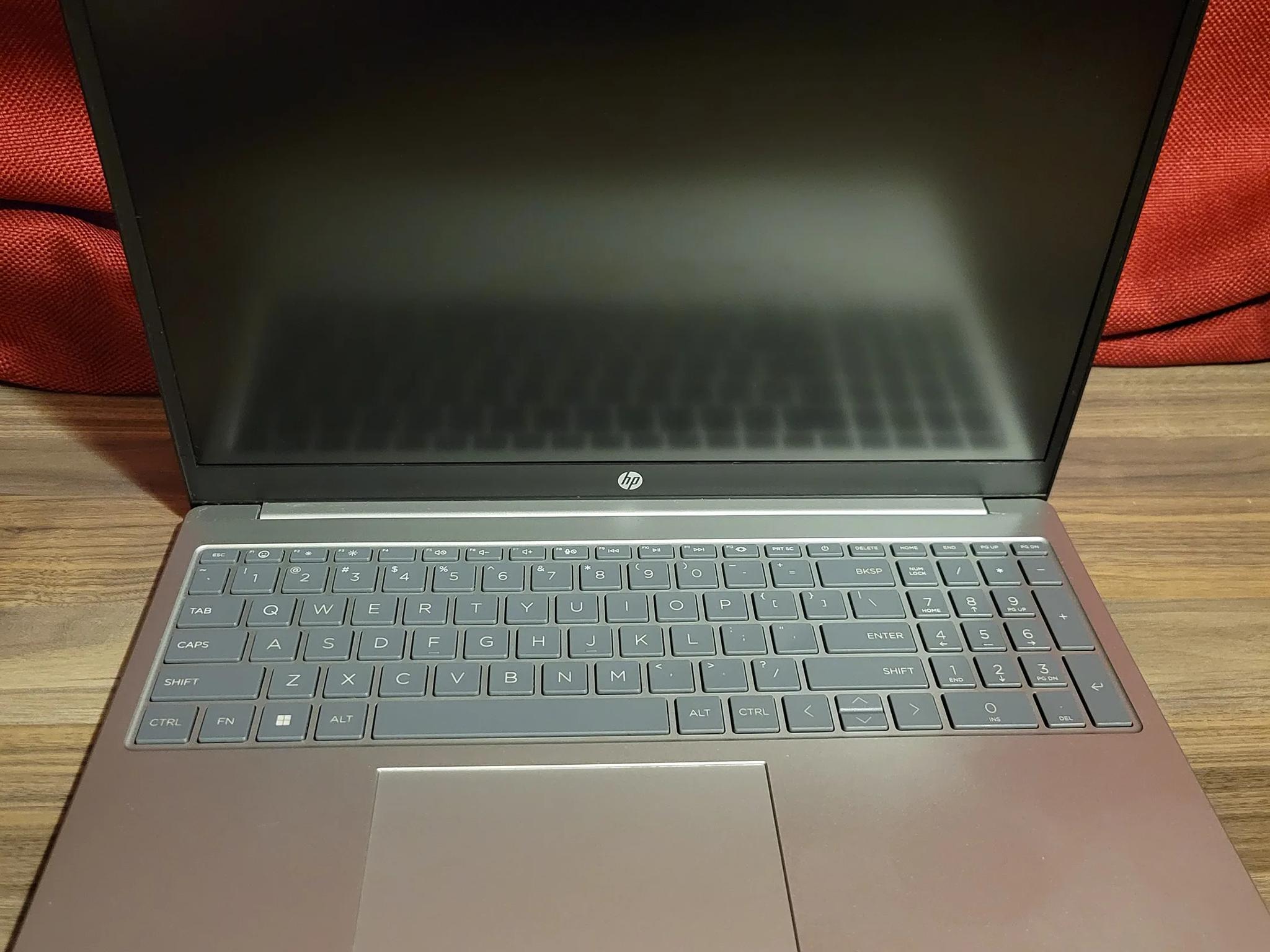 HP Laptop-15.6" Screen-Ryzen 5-256gb-16gb Ram- 15fc0093dx