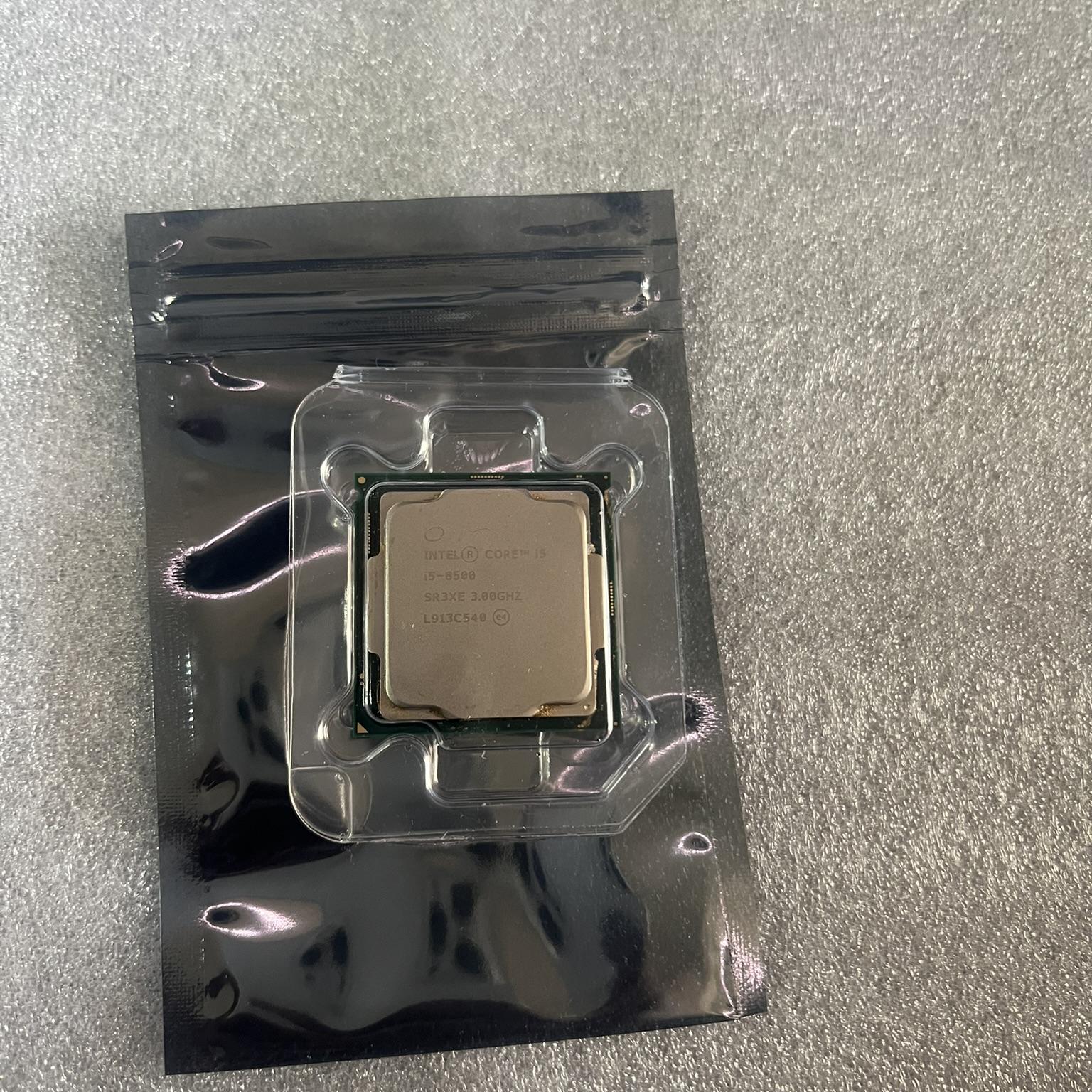 Intel i5 8500