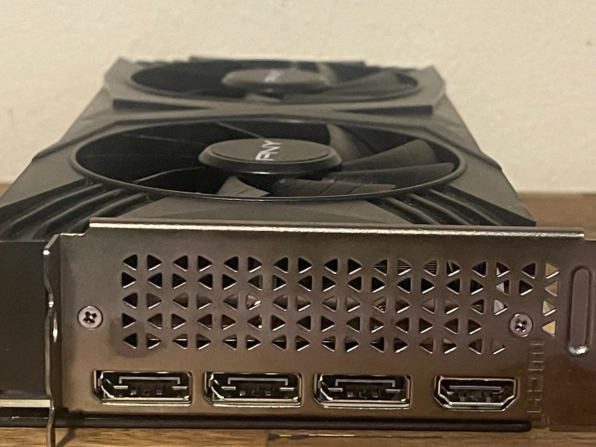 PNY GeForce RTX™ 4070 12GB VERTO™ Dual Fan