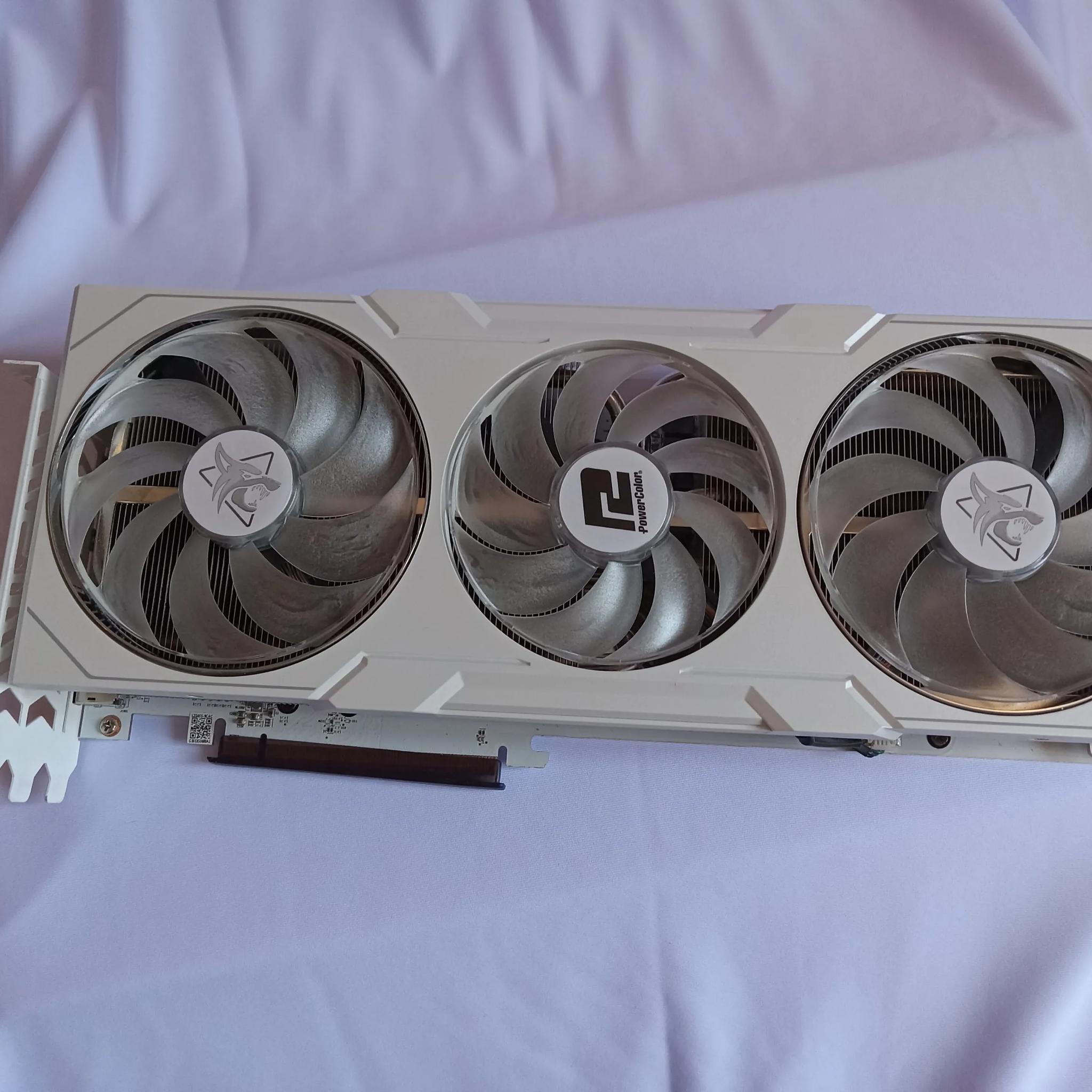 7900XTX Hellhound