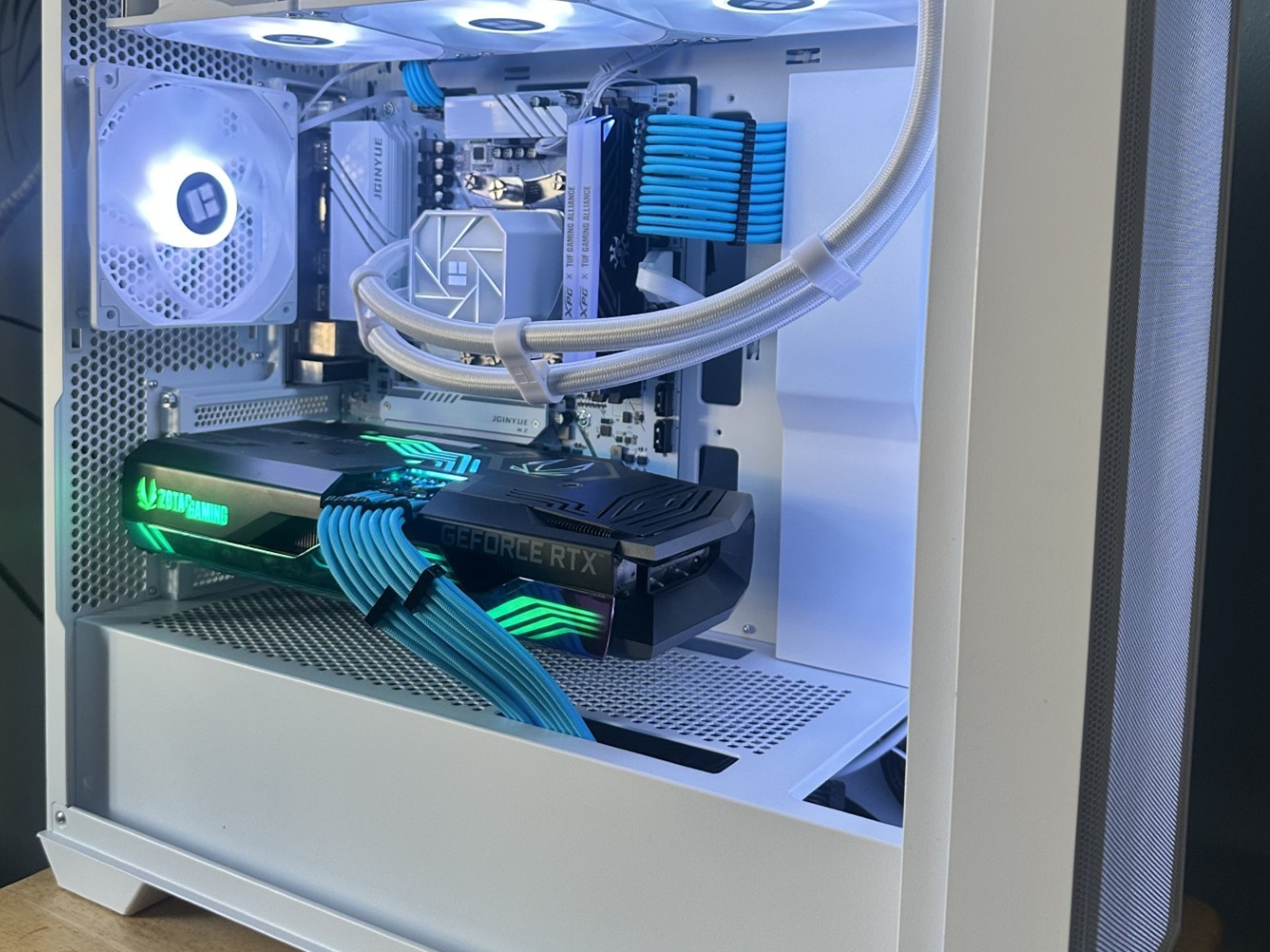 Ryzen 7 5700X3D|3070|B550|16g DDR4 3200|1 TB M.2 NVME|600w PSU|360MM AIO|ASUS A21 Case