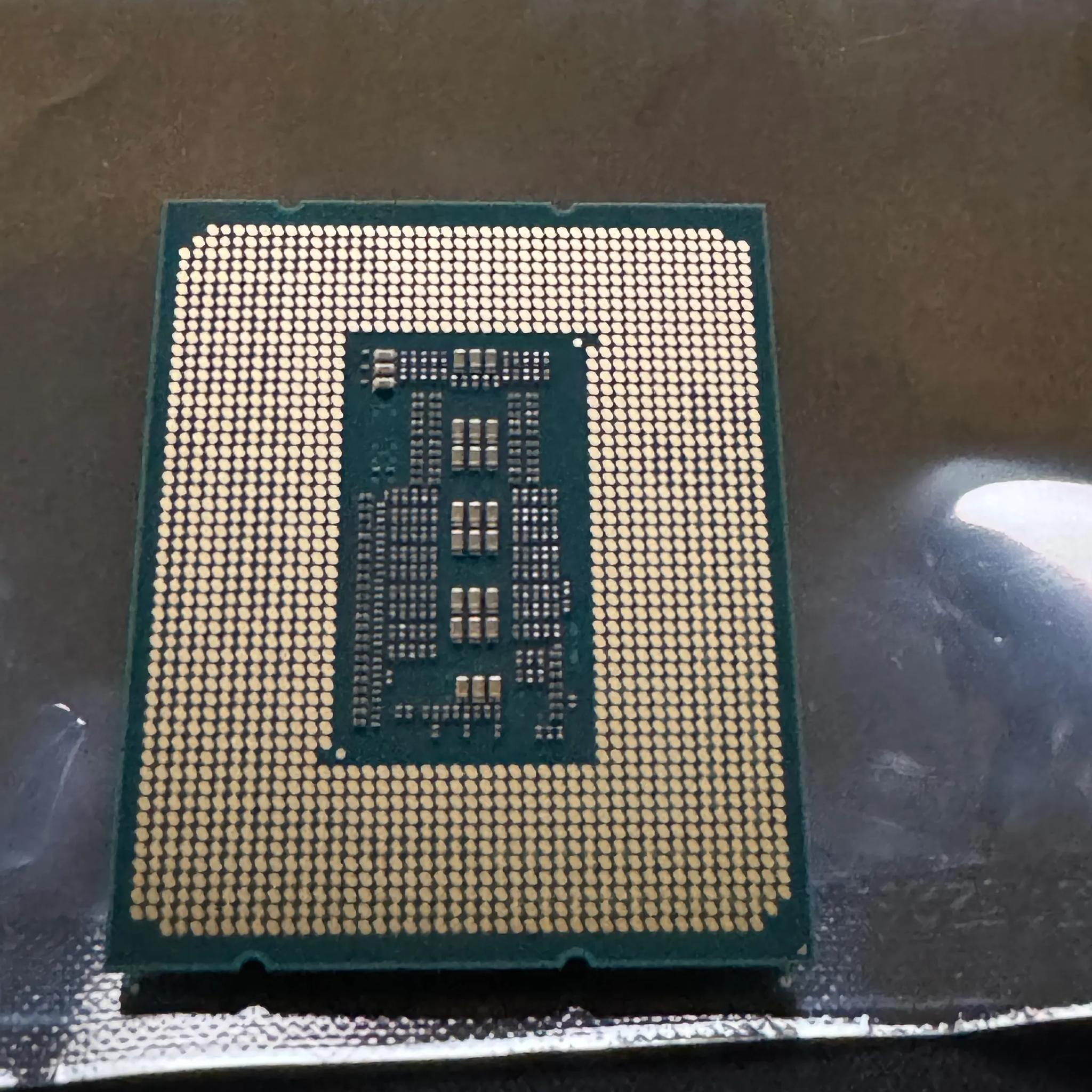 intel core i7-13700kf