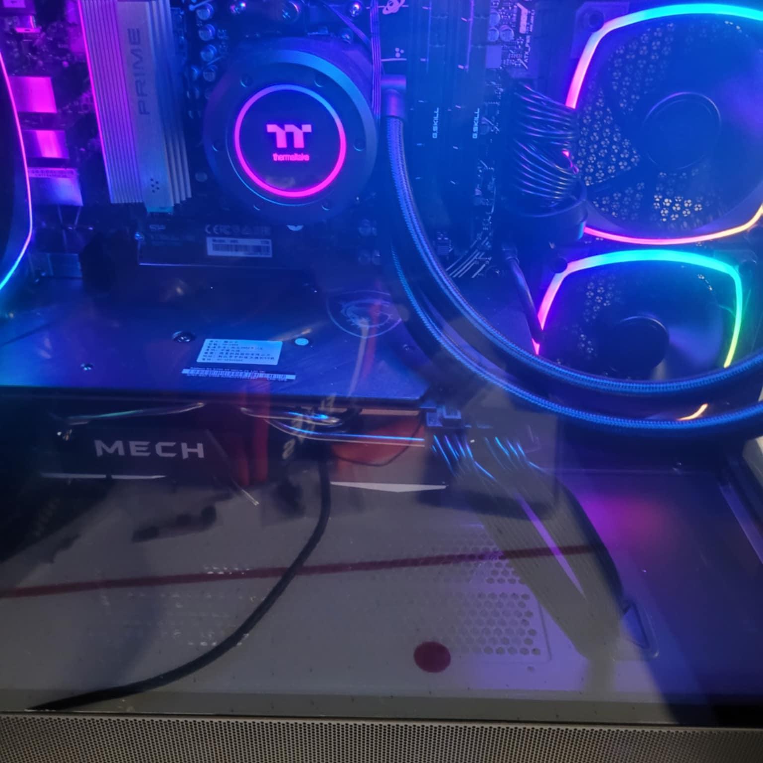 Custon BUild Gaming PC. AMD Ryzen 5 7600x, 32gb of ddr5, and 2-1tb nvmes