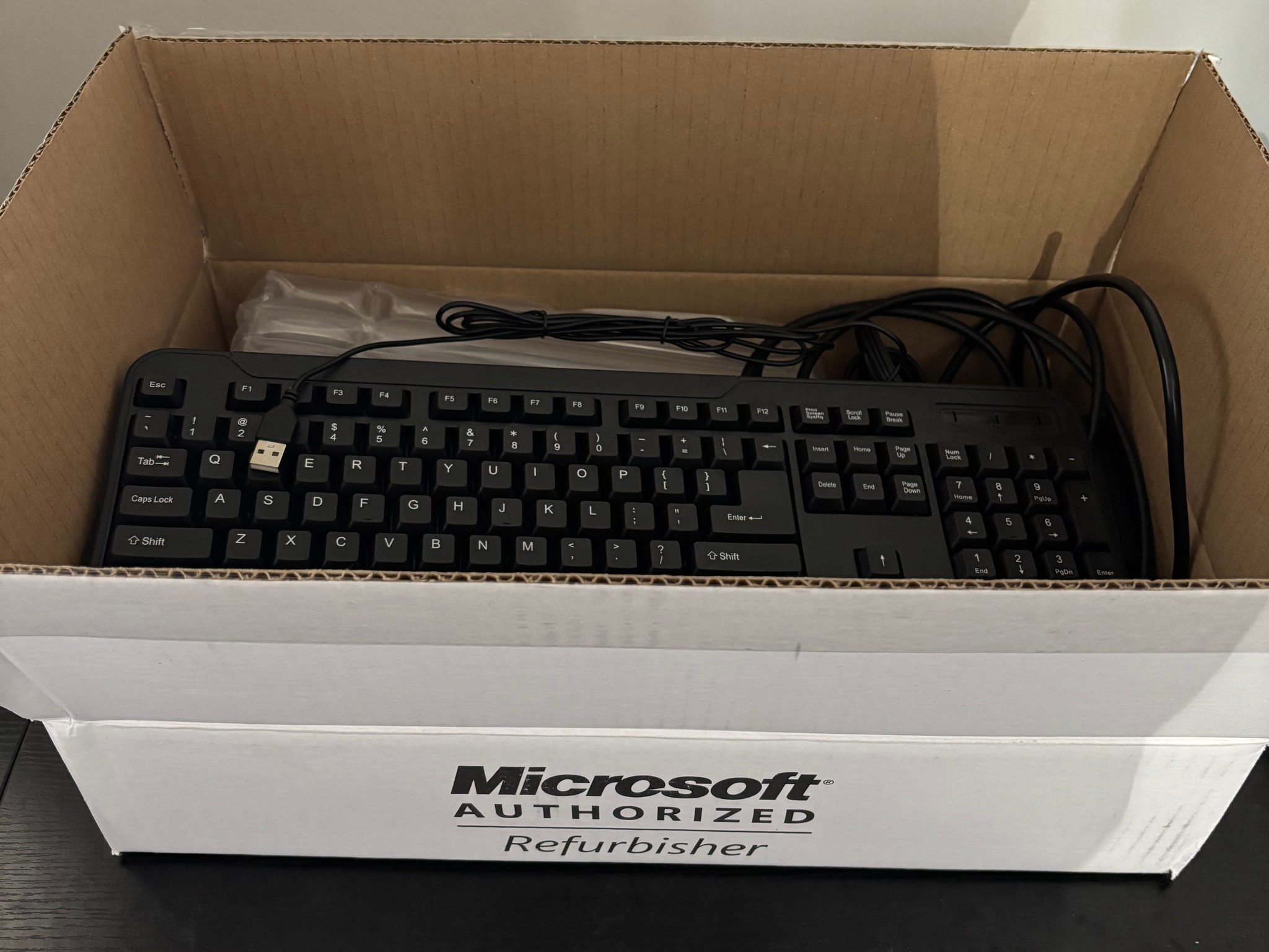 LIKE NEW Refurbed Mini HP ProDesk G5 600