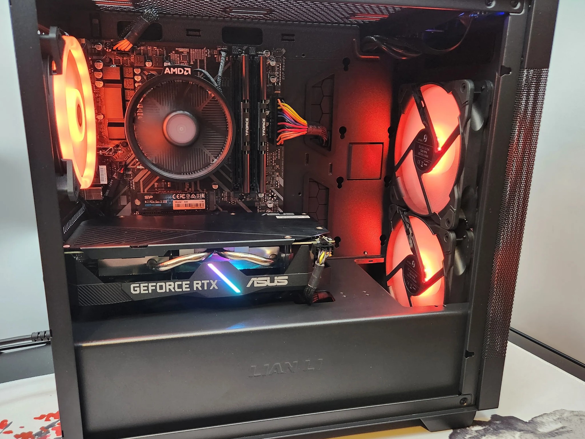 LIMITED TIME DEAL! "Mini MESH" Gaming PC Ryzen 5 3600x/16GB DDR4/1TB SSD / RTX 2060 6GB