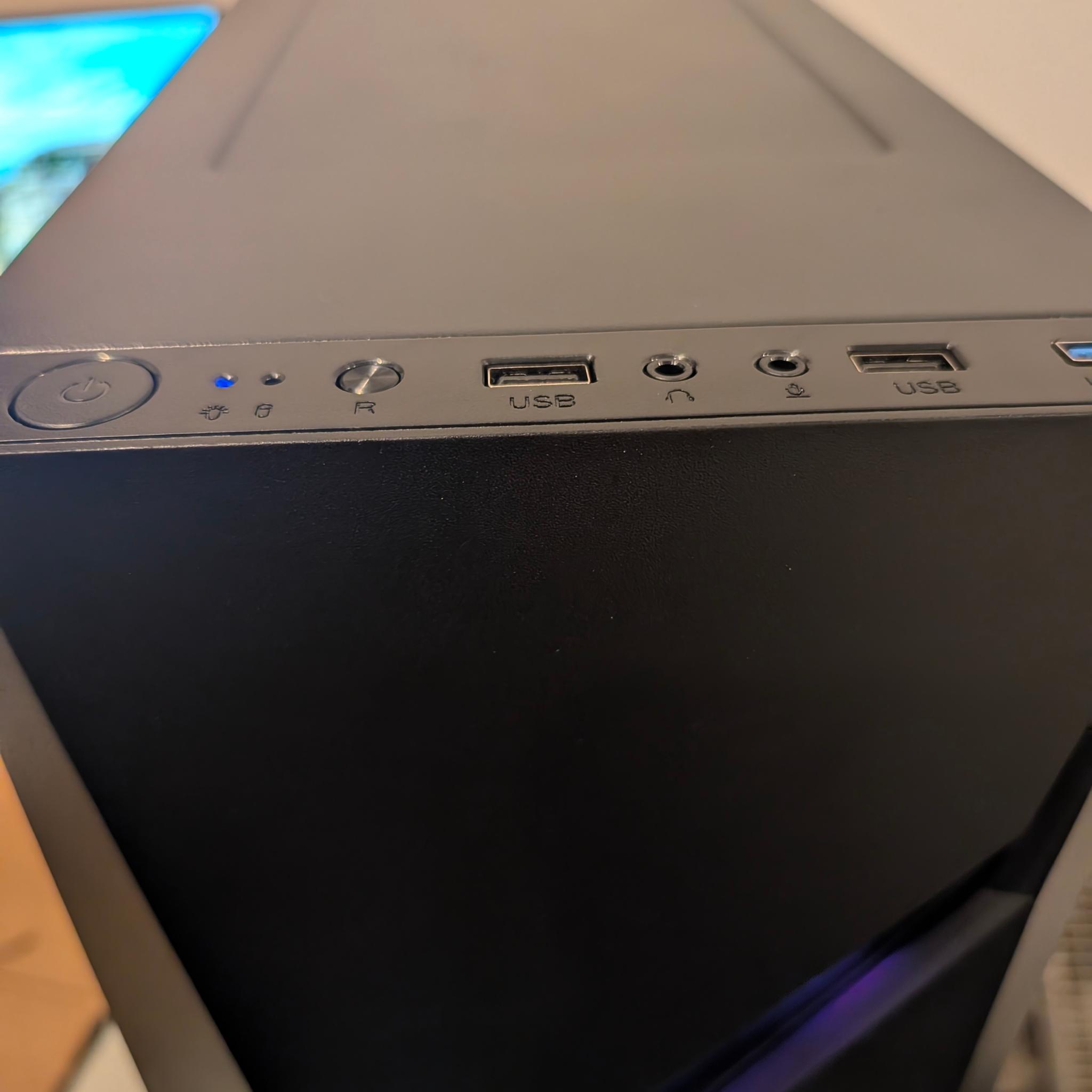 Raven RTX 3070ti i7 Gaming PC