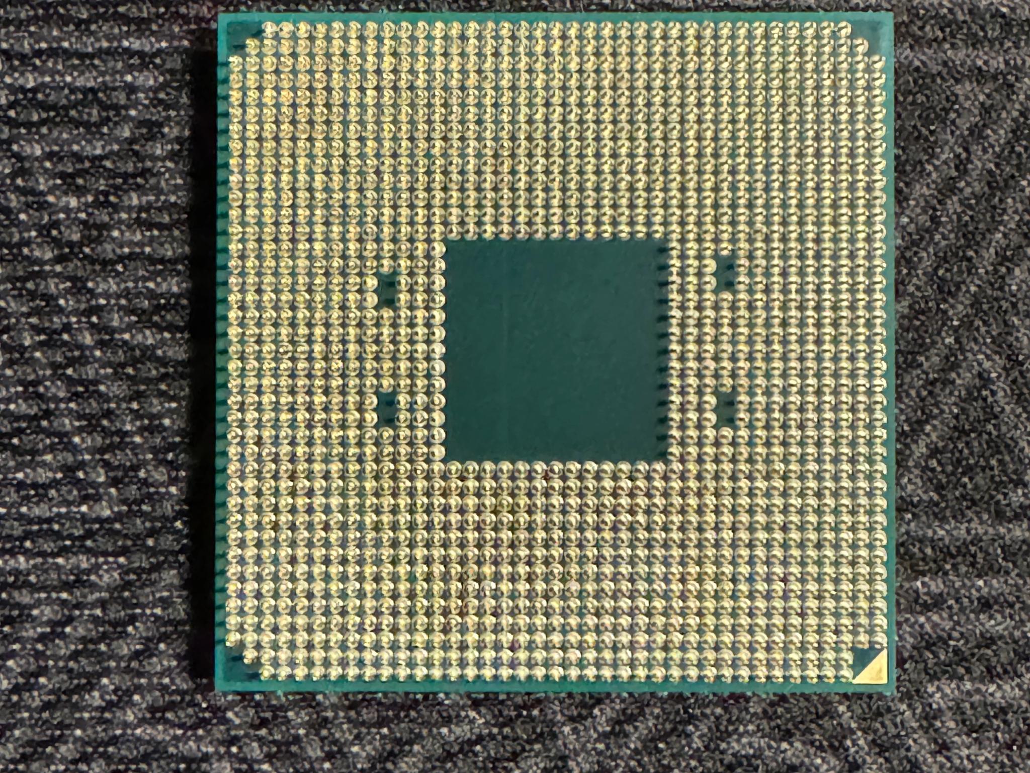 RYZEN 7 5700X3D
