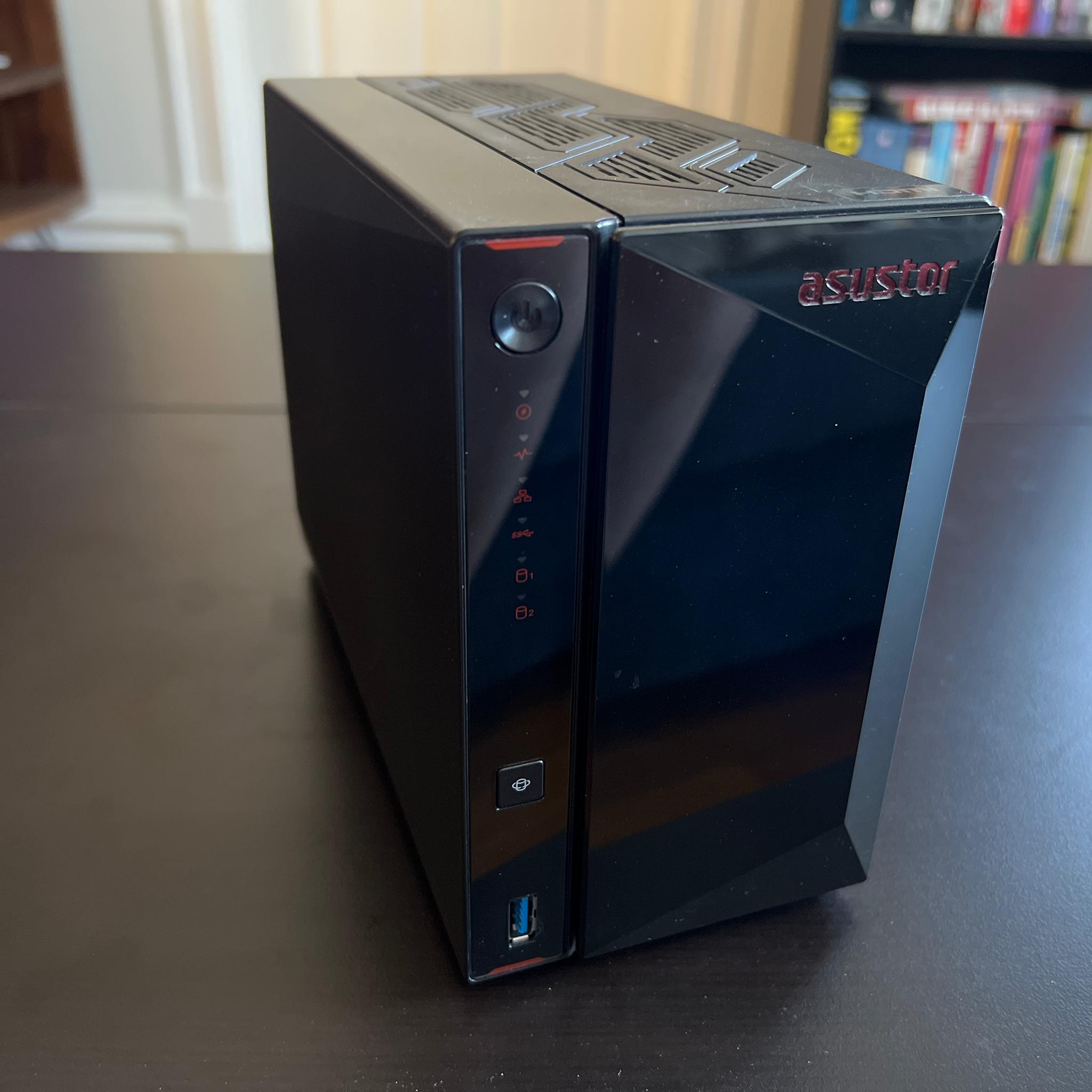 Asustor AS5402T Hybrid Drive NAS Enclosure