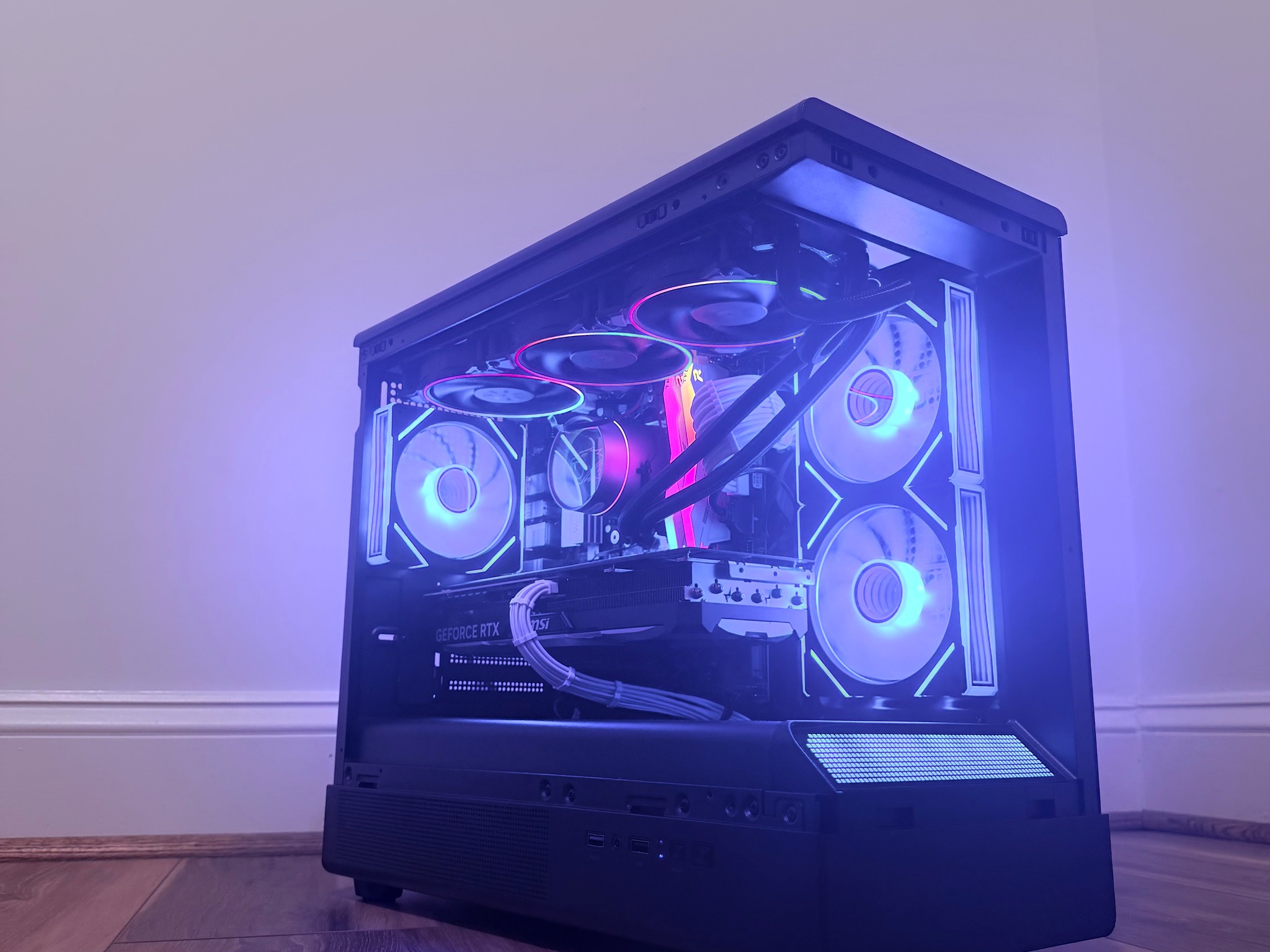 ⚫️"Obsidian Pulse"⚫️| 1440p/4k Gaming | RTX 4070 Ti | Ryzen 7 7700X | 32GB DDR5 | 2TB NVMe SSD