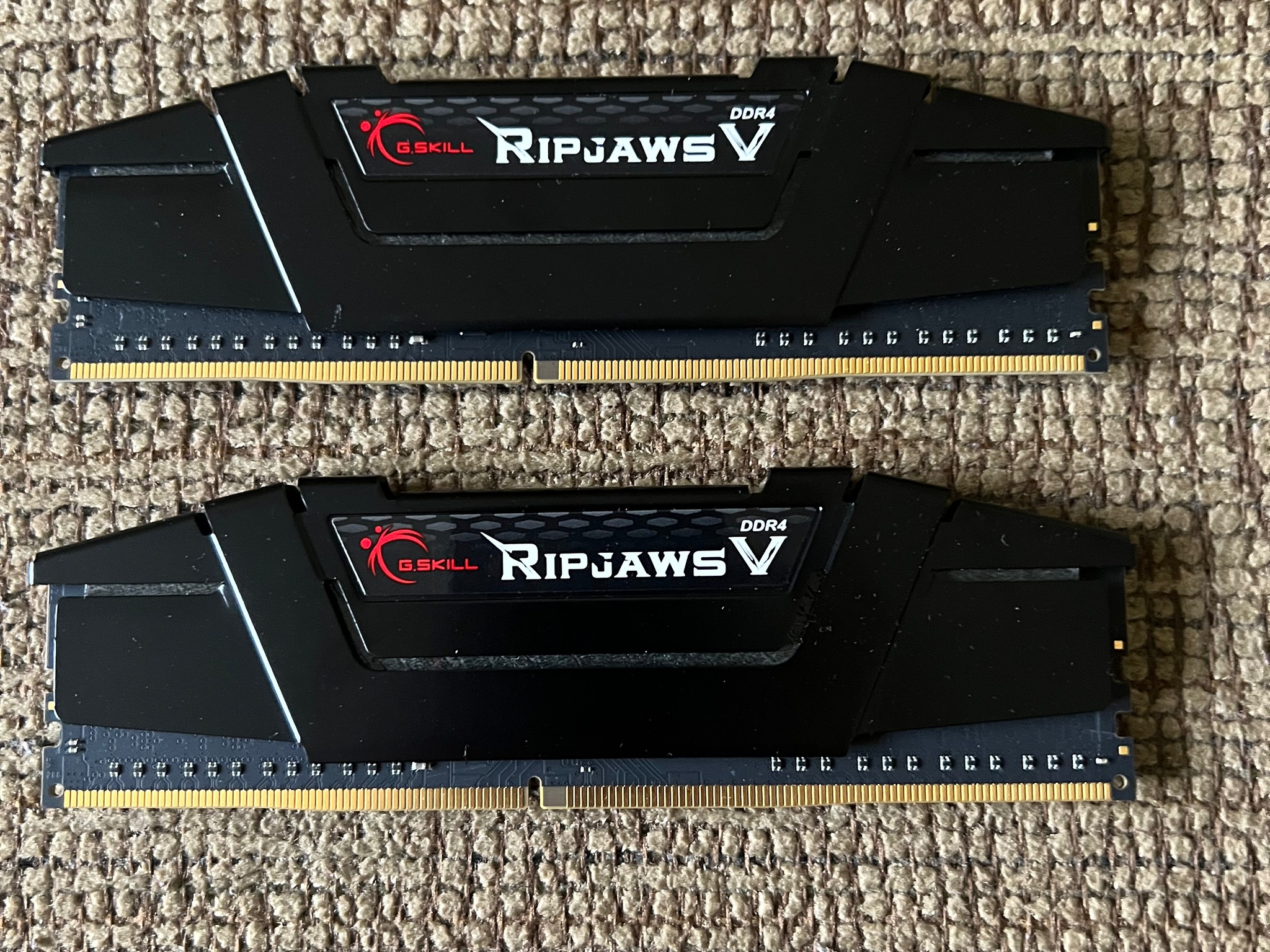 G.Skill Ripjaws V DDR4-3200 16gb (8G×2) CL16