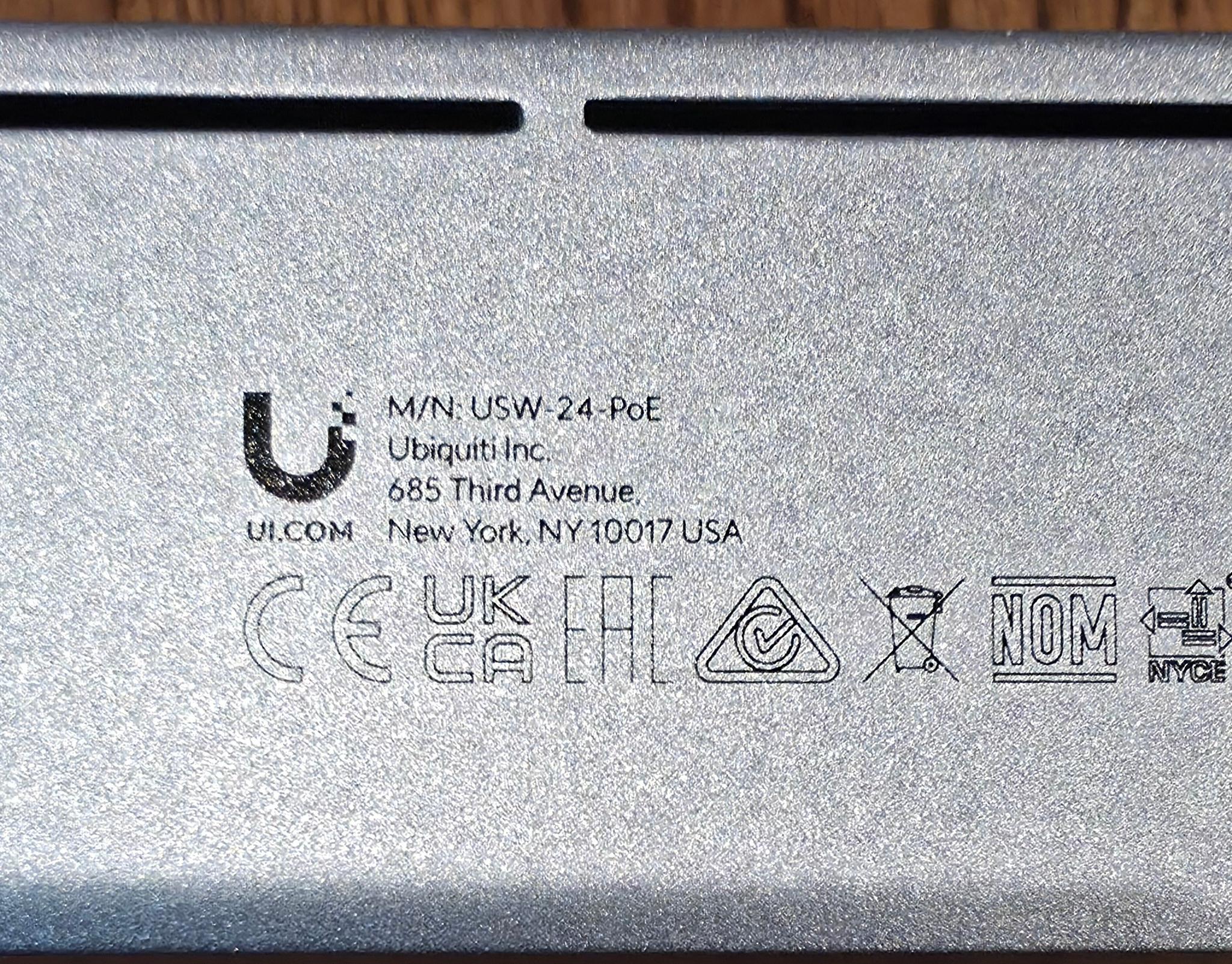 Ubiquiti UniFi USW-24-PoE 24-Port Managed PoE Switch – Rack Mount