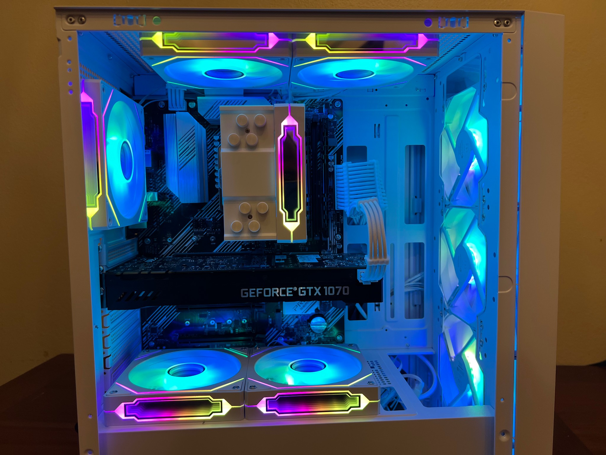 Ryzen R5 2600 Gaming PC GTX 1070 8GB 1TB Storage 16GB RAM WIFi WINDOWS 11 Pro