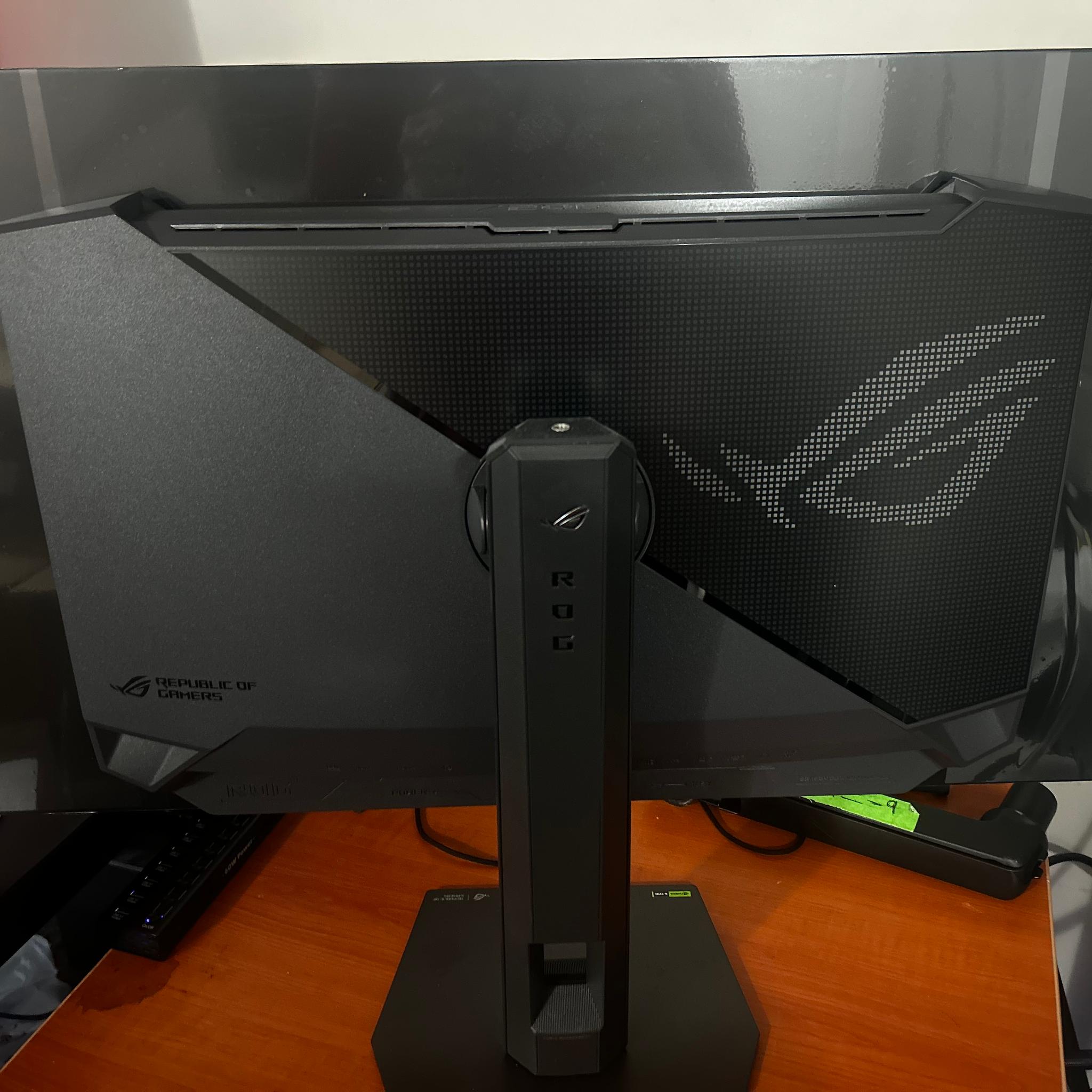 ASUS ROG 32” OLED 4K (240hz) Gaming Monitor with BRAND NEW Screen (PG32UCDM)