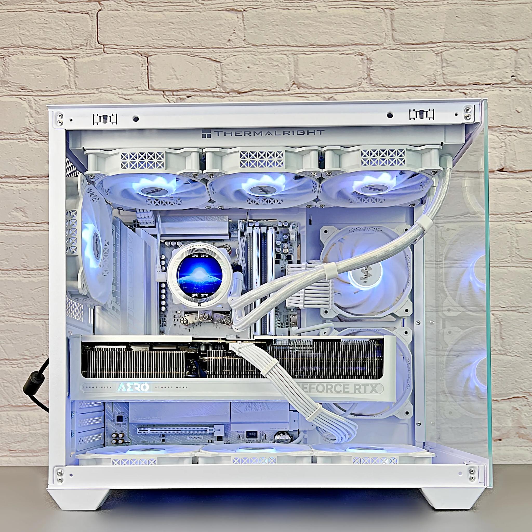 RTX 5070 TI Aero 9800X3D 32GB DDR5 2TB M.2 WIFI 7 Win 11 Pro