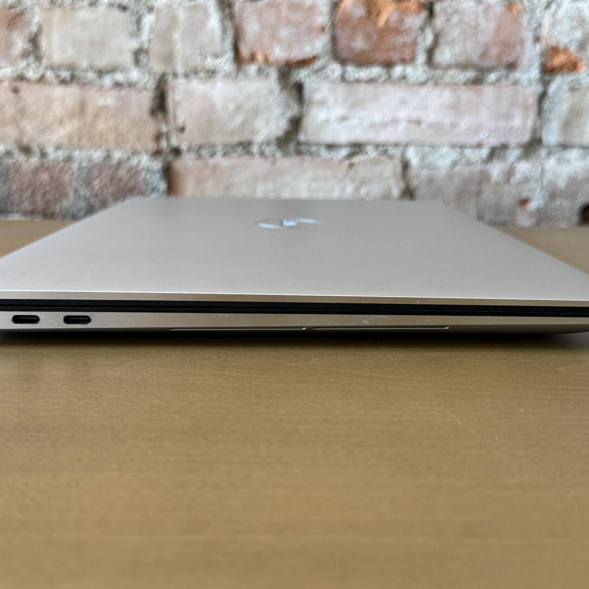 Dell XPS 15 9500 15.6" Laptop Intel Core i7-10750H Nvidia GTX 1650 Ti 16GB RAM 256GB SSD Windows 11