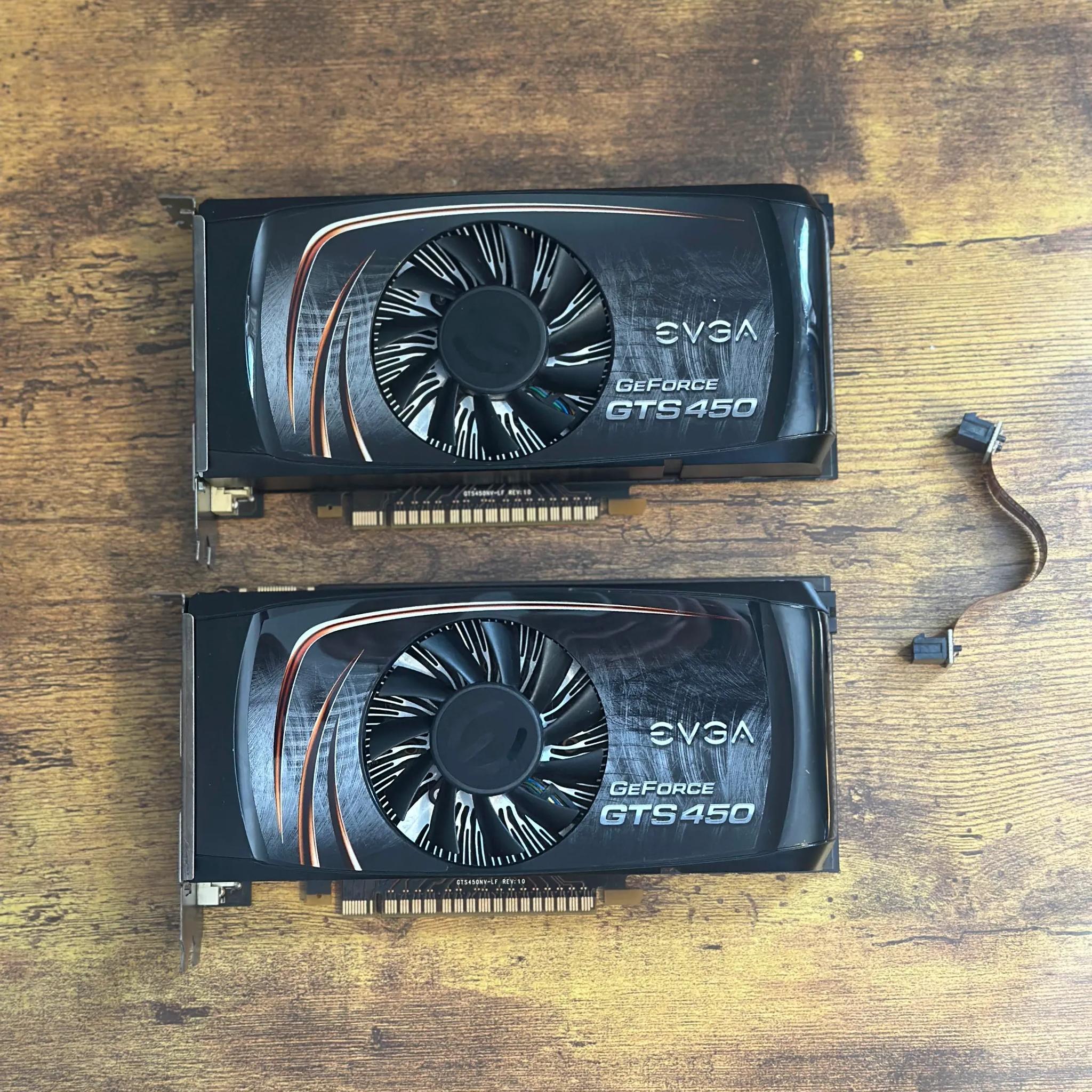 2X EVGA Nvidia Geforce GTS 450 1GB GDDR5 Graphics Card W/ SLI Bridge