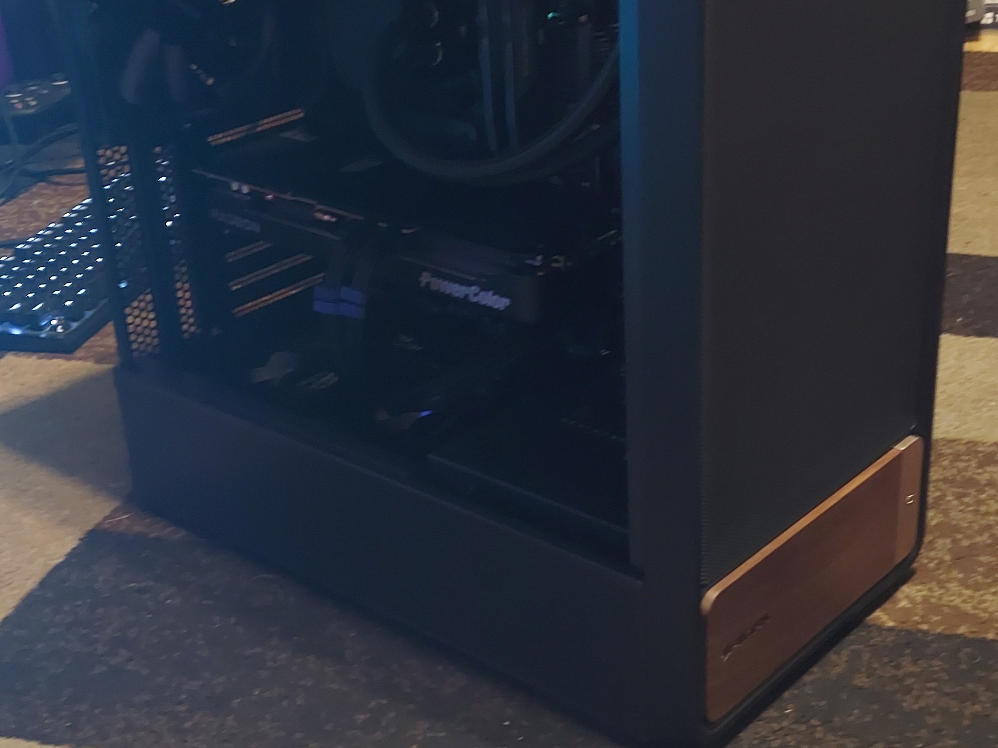 Ryzen 9700X/9070XT Stealth Gaming PC