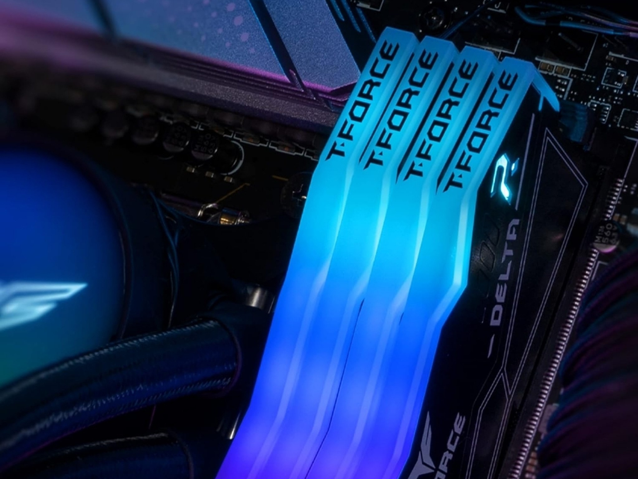 64GB (2x32GB) 6000Mhz T-Force Delta RGB DDR5 PC5-48000 CL38