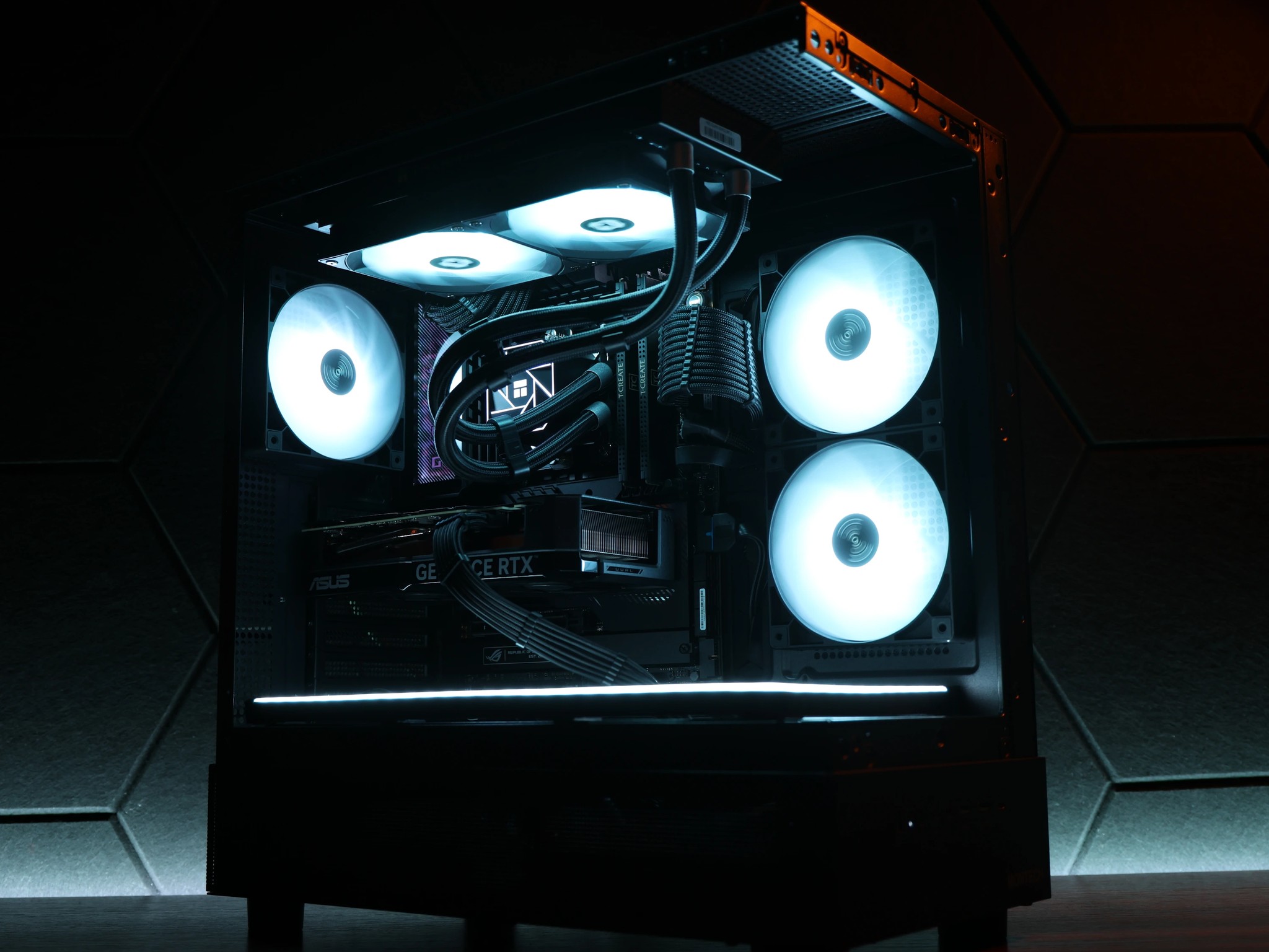 🎨 Creator 🎨 RTX 4070 Super / Intel Core i9-12900K / 2TB NVME / 32GB DDR5 RAM / 240 AIO / W11 Pro