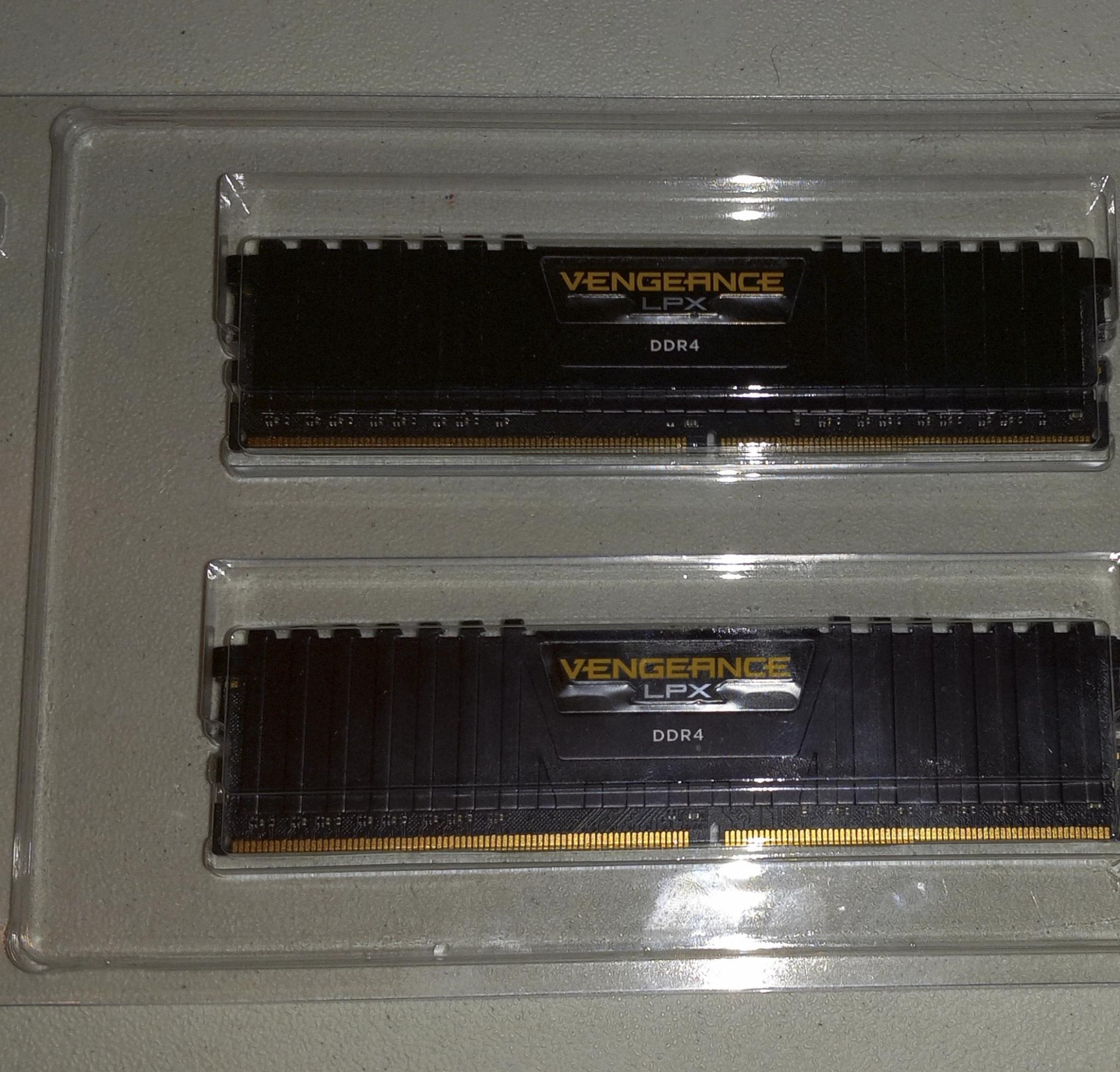 Corsair Vengance RAM 2 x 8GB DDR4 3600MHz